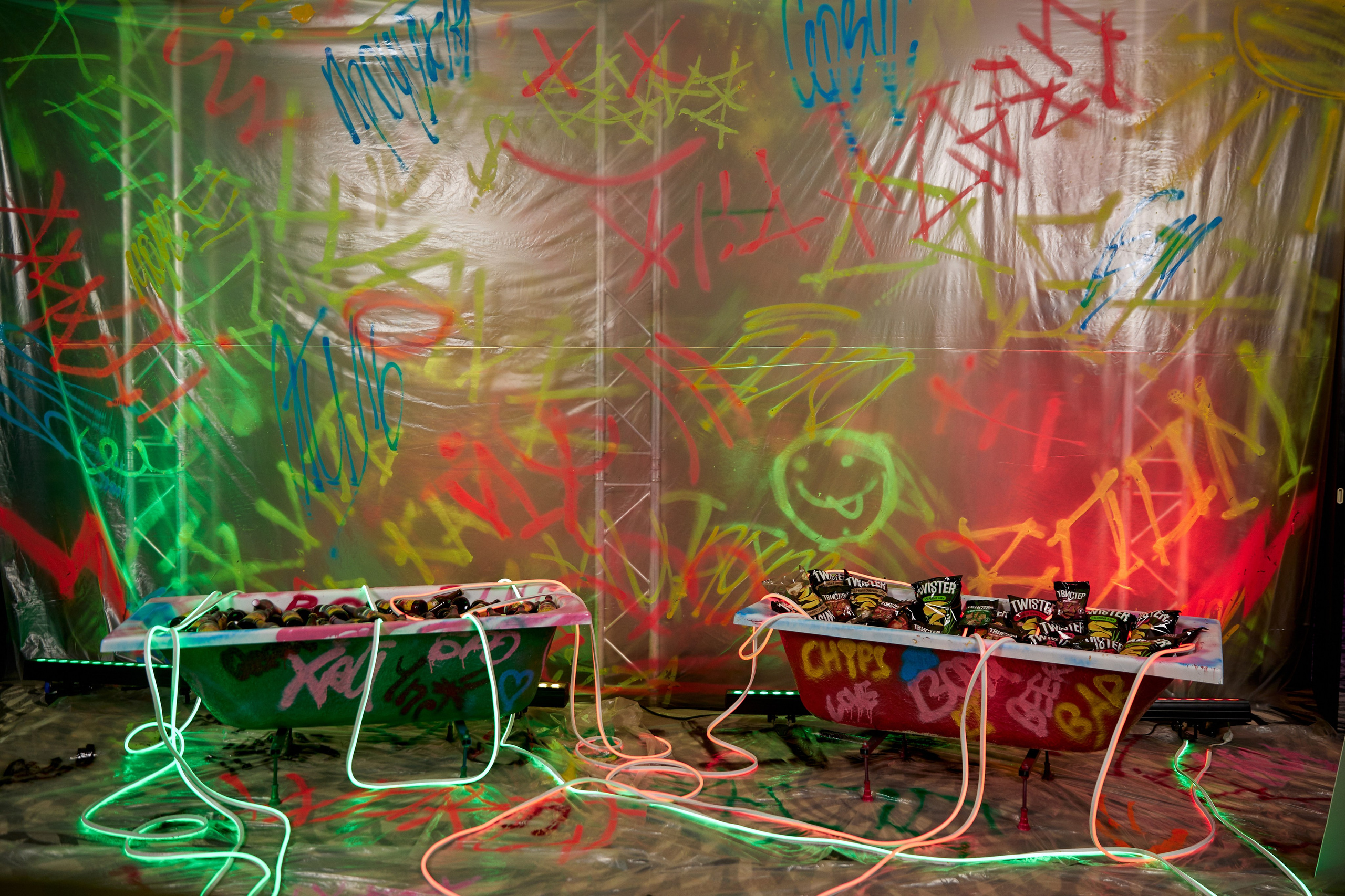 Декор вне возраста. Студия декора НикитинаДекор — оформление мероприятий в Ульяновске. Профессиональное создание эксклюзивных декораций