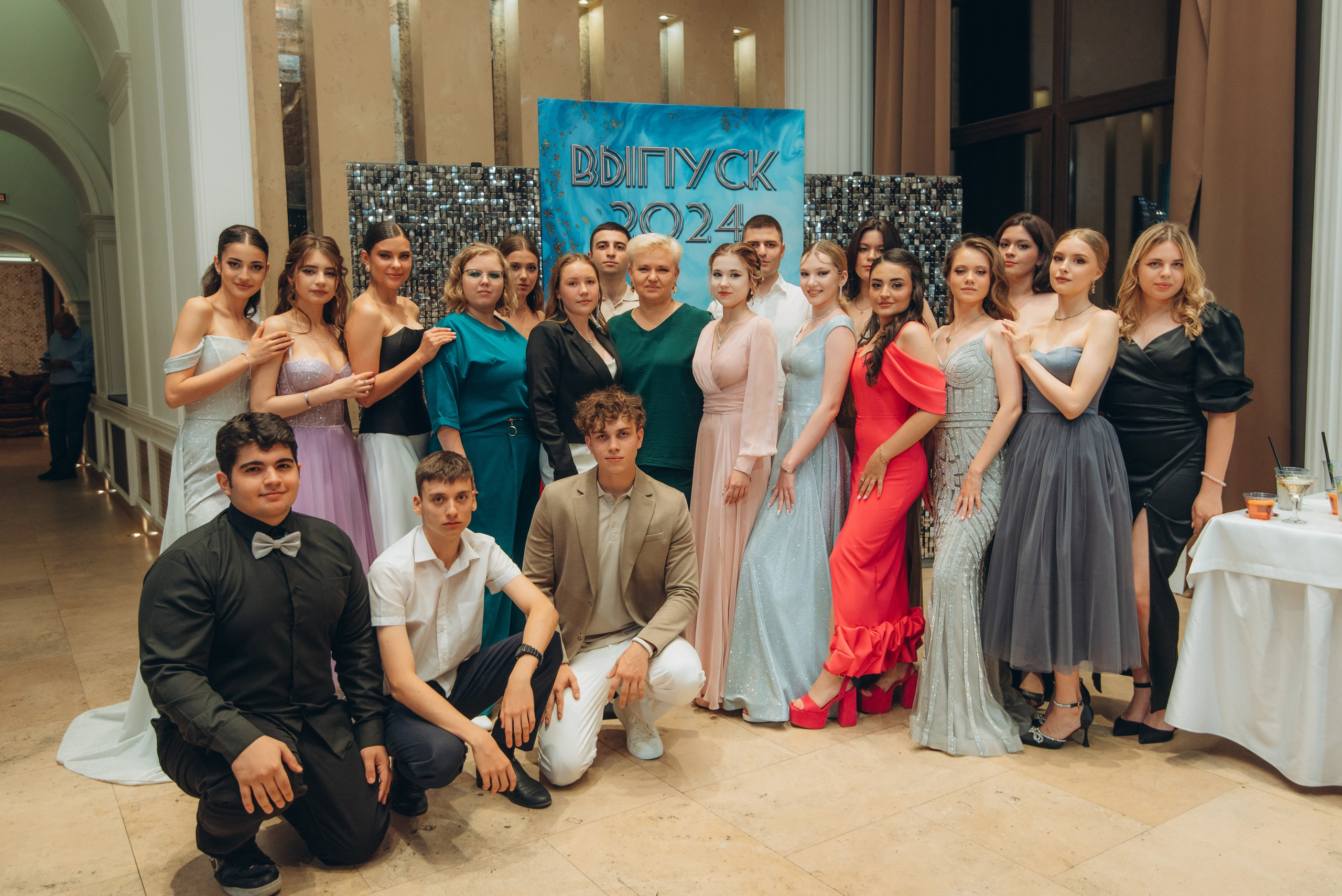 Выпускной. Фотографы Ивановы Краснодарский край