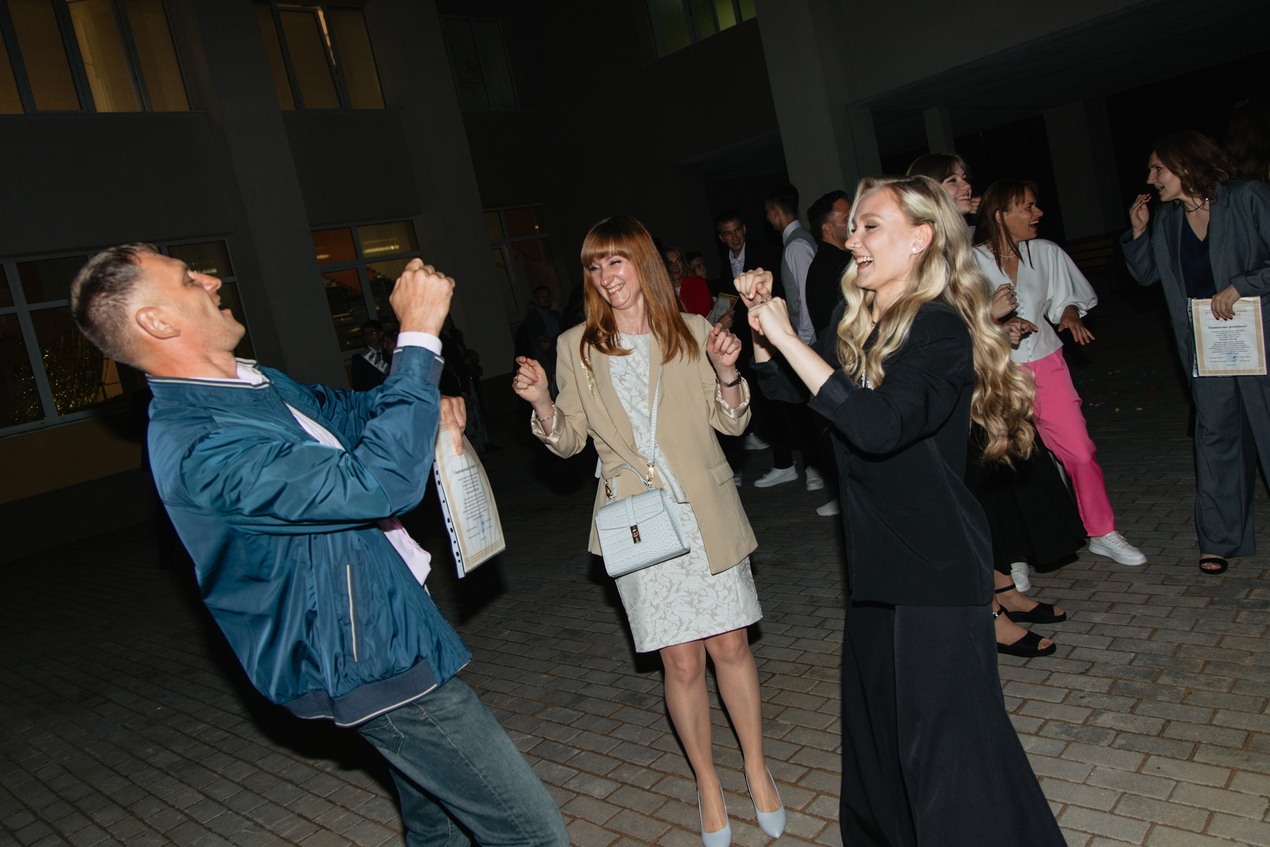 Выпускной Гимназия № 146. Свадебный фотограф в Минске Владислав Бабич