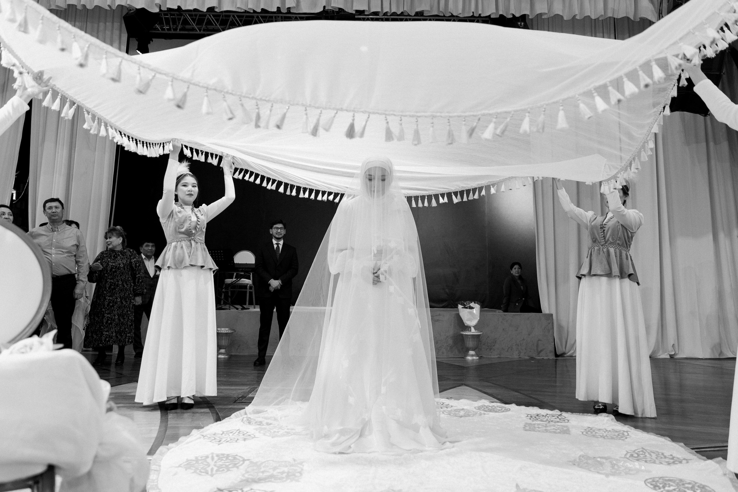 Свадебный банкет Абылайхан и Меруерт. Akkanatart.kz