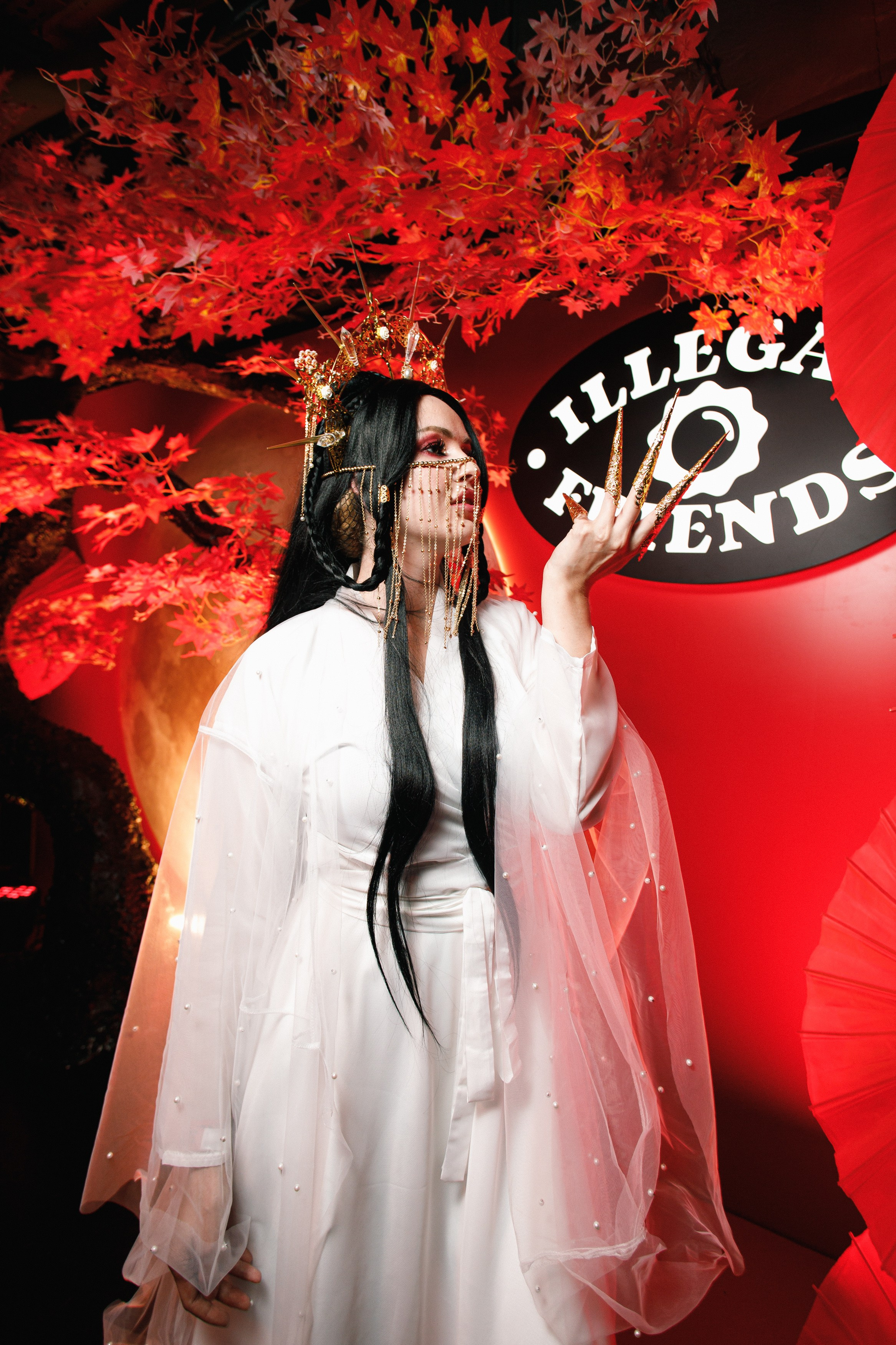 ILLEGAL FRIENDS | ASIA. СВОИ. ФОТООТЧЕТЫ-СОБЫТИЯ-МЕСТА