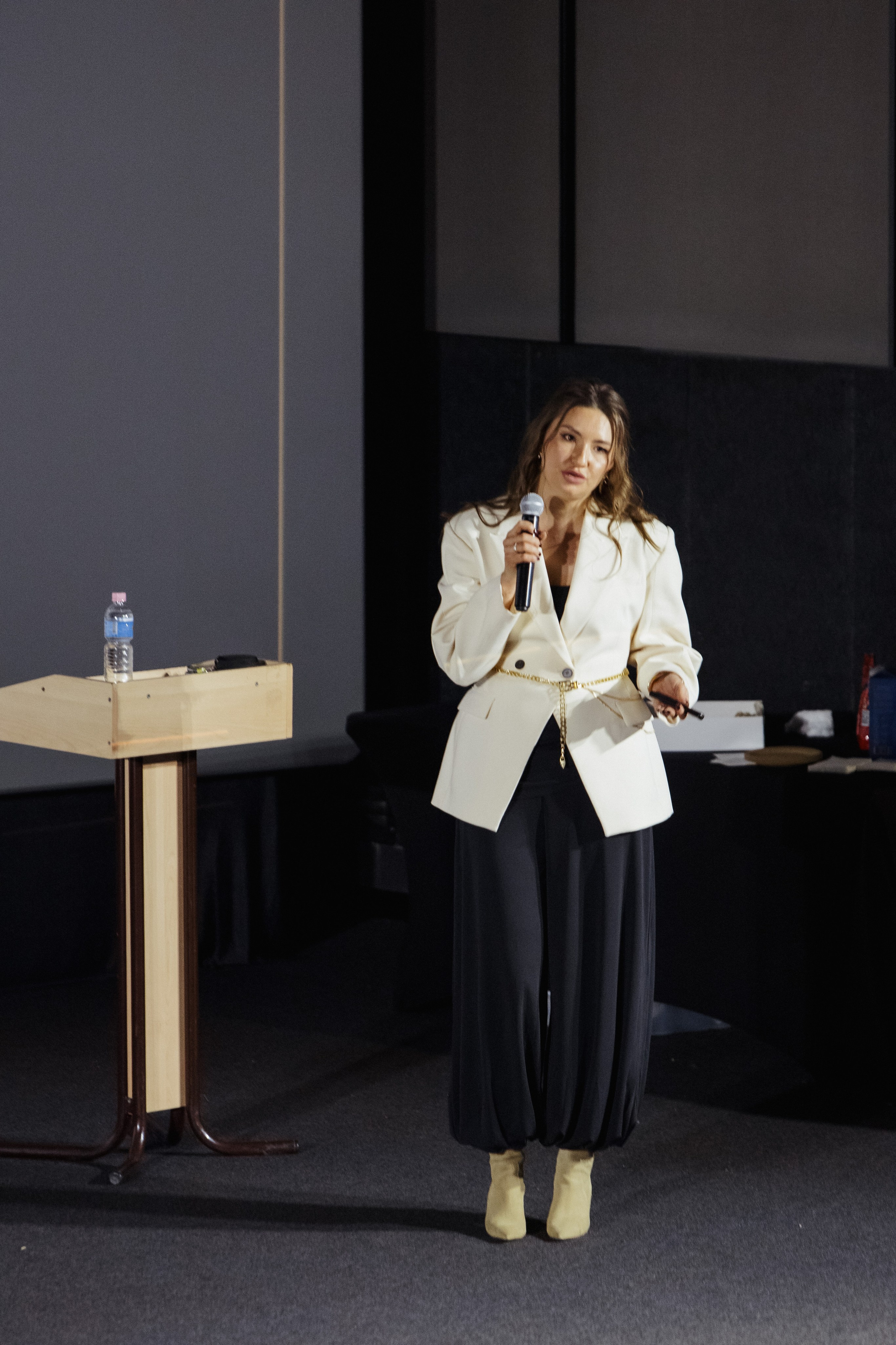 ФЭШН КОНФА. СВОИ. ФОТООТЧЕТЫ-СОБЫТИЯ-МЕСТА