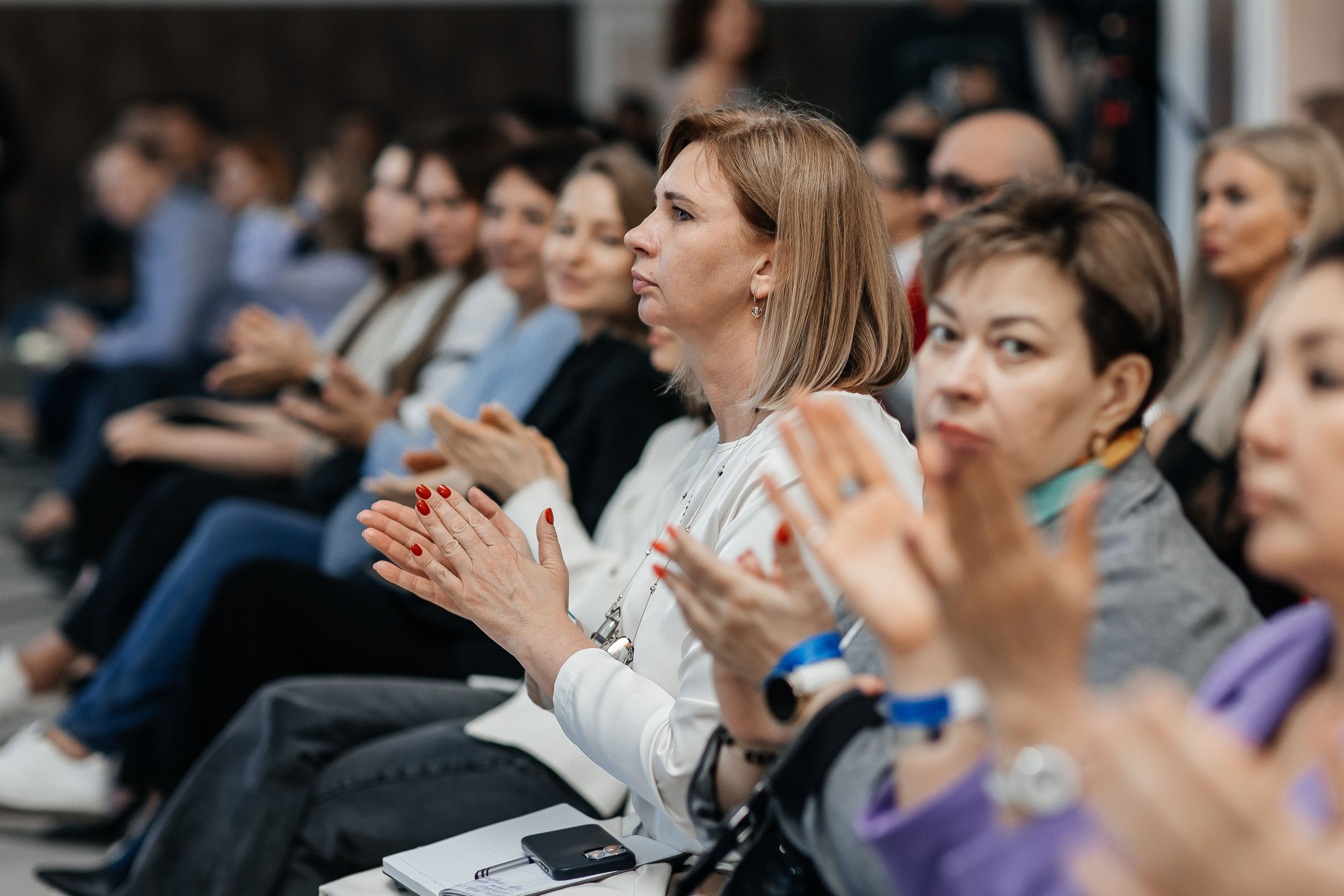 Фотосъёмка выставки/конференции. Репортажный фотограф в Краснодаре Лагута Надежда