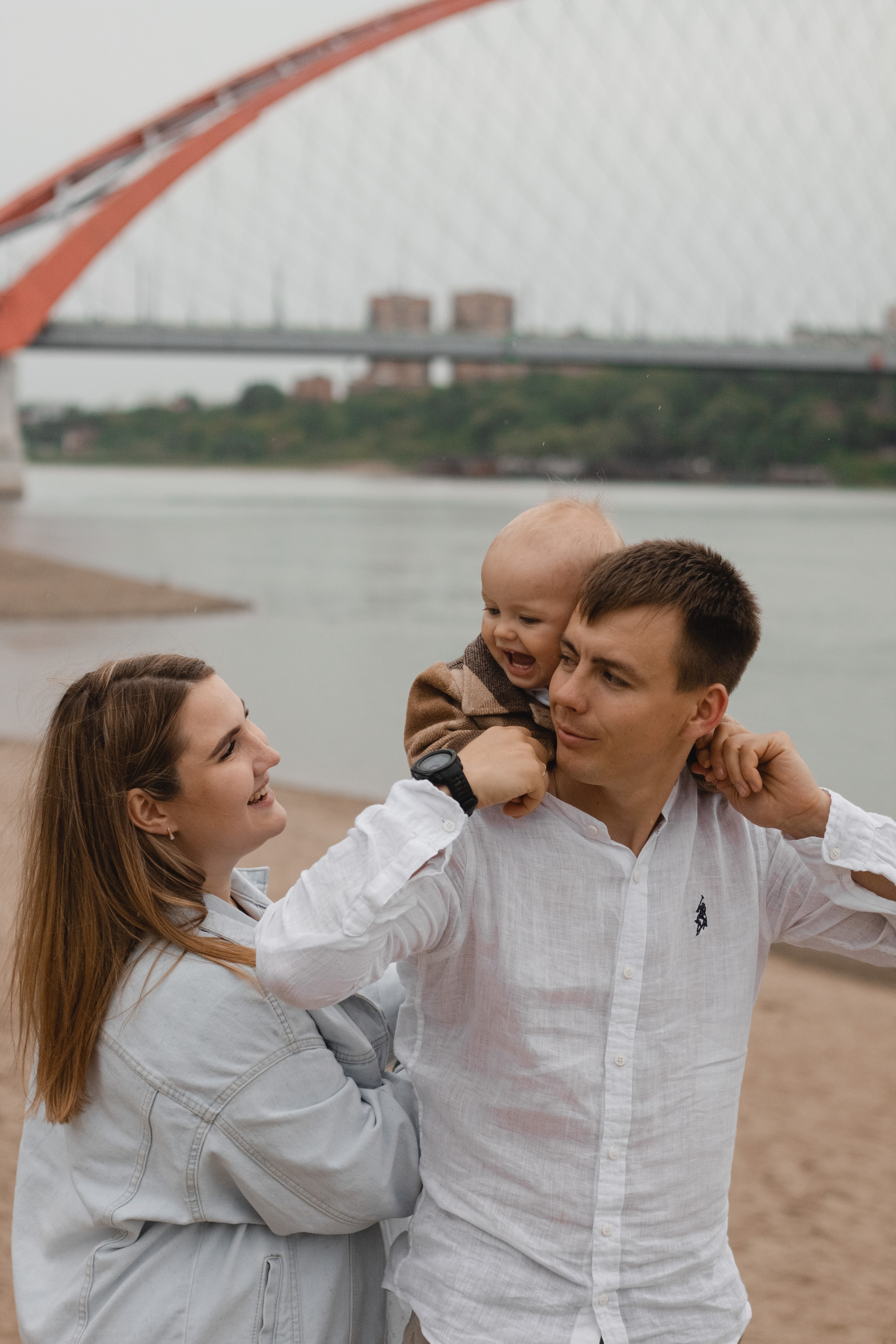 Под Бугринским мостом. ФОТОГРАФ НОВОСИБИРСК — АЛЁНА ЖИГАЛЕЕВА