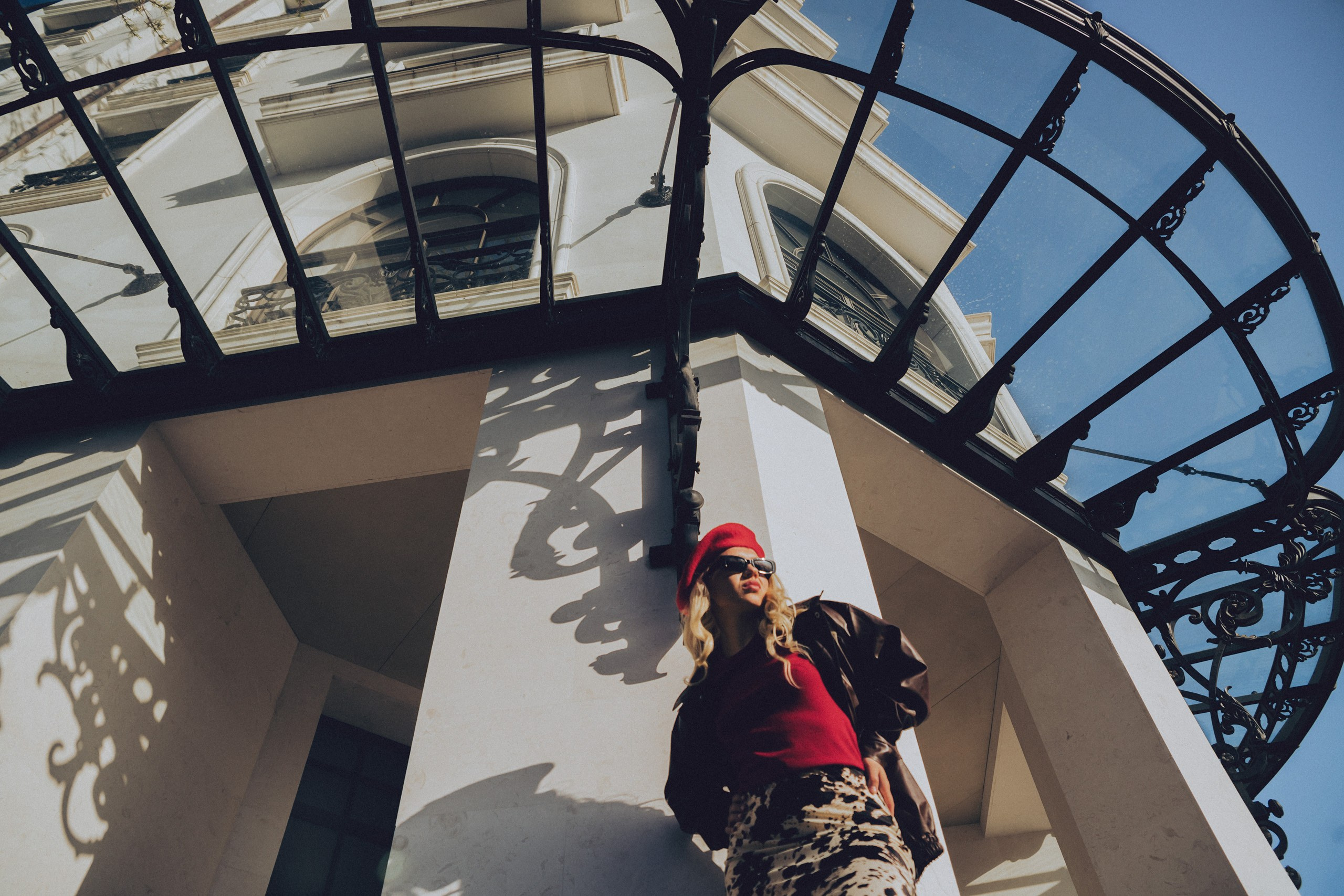 В моменте городской съемки. Фотограф и Видеограф Анапа, Новороссийск, Краснодар. Алина и Женя