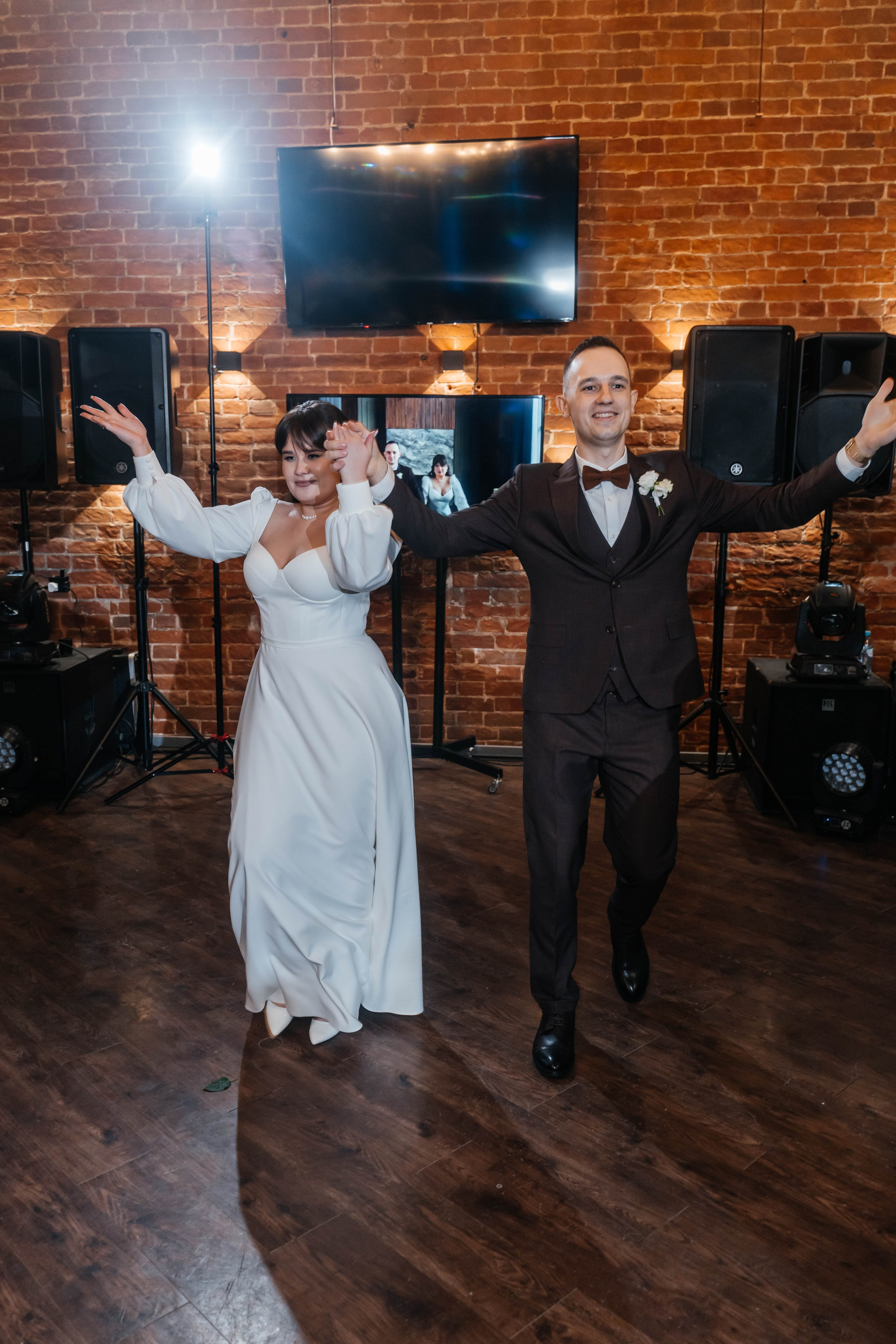 Кристина и Коля. Свадебный фотограф в Новосибирске Maxfotonsk (Максим Сысолятин)