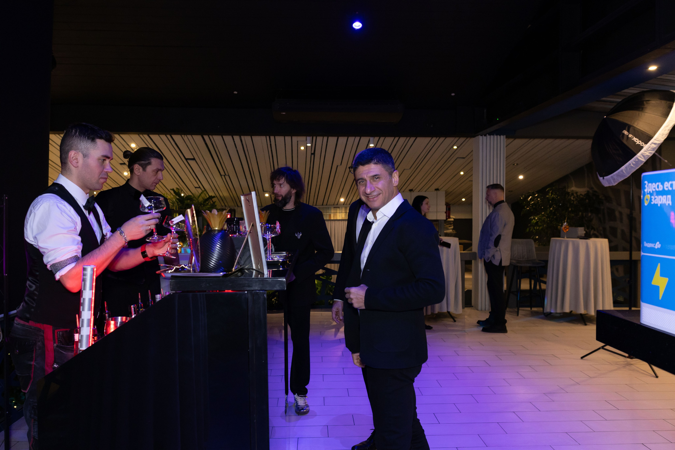 Корпоратив ресторан Времена года Москва. Семейный и детский фотограф Анна Петракова