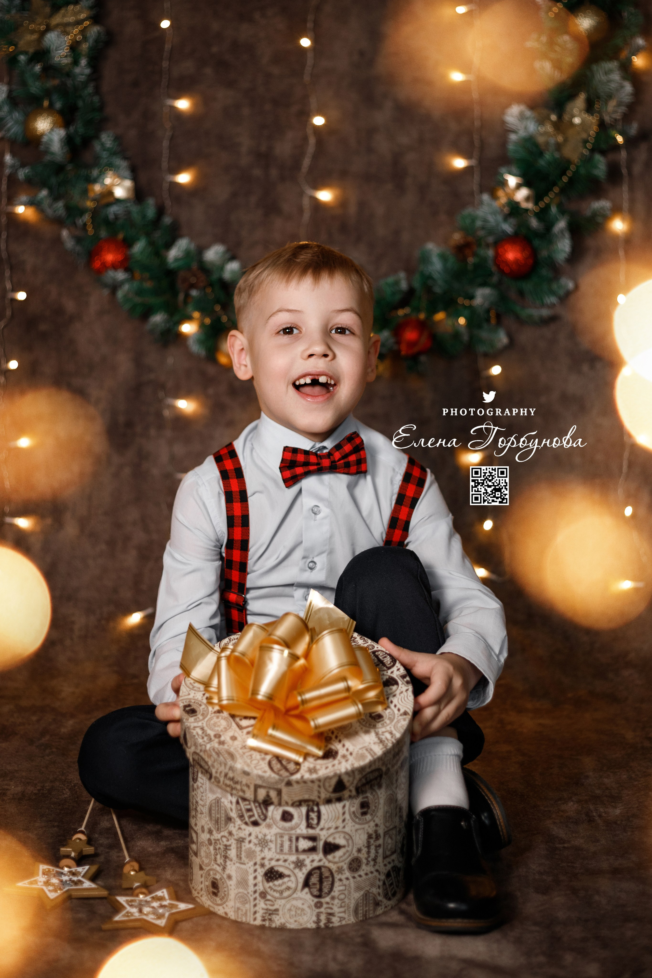 Моя студия. Фото проект Новогодняя открытка. Ноябрь 2023 г. Фотограф Пермь. Свадьбы. Семья и дети, школа, д. сад. Фотокниги