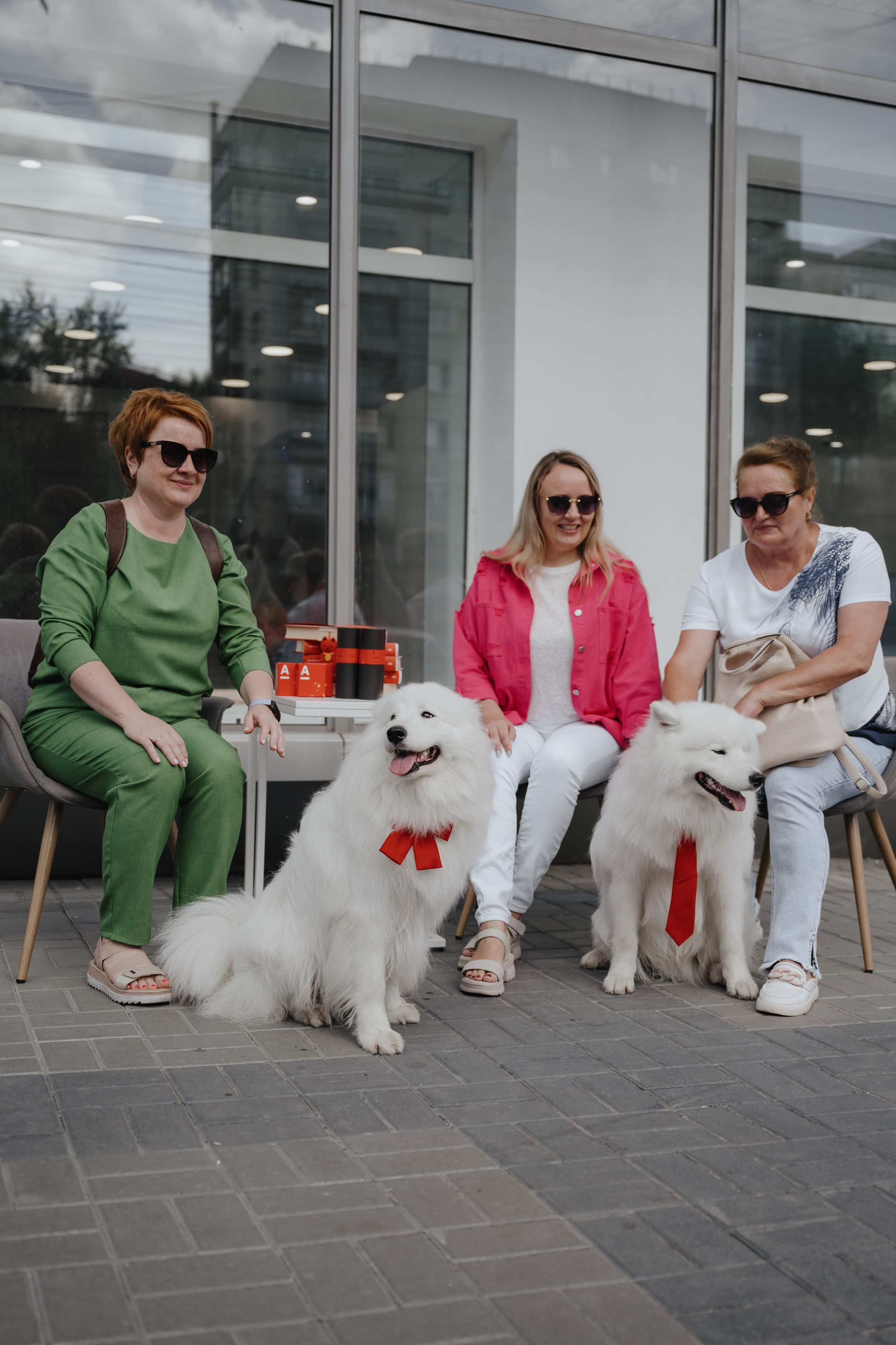 Альфа банк Карла Маркса 55. Фотограф Кристина Тумаева. Самоед Новосибирск