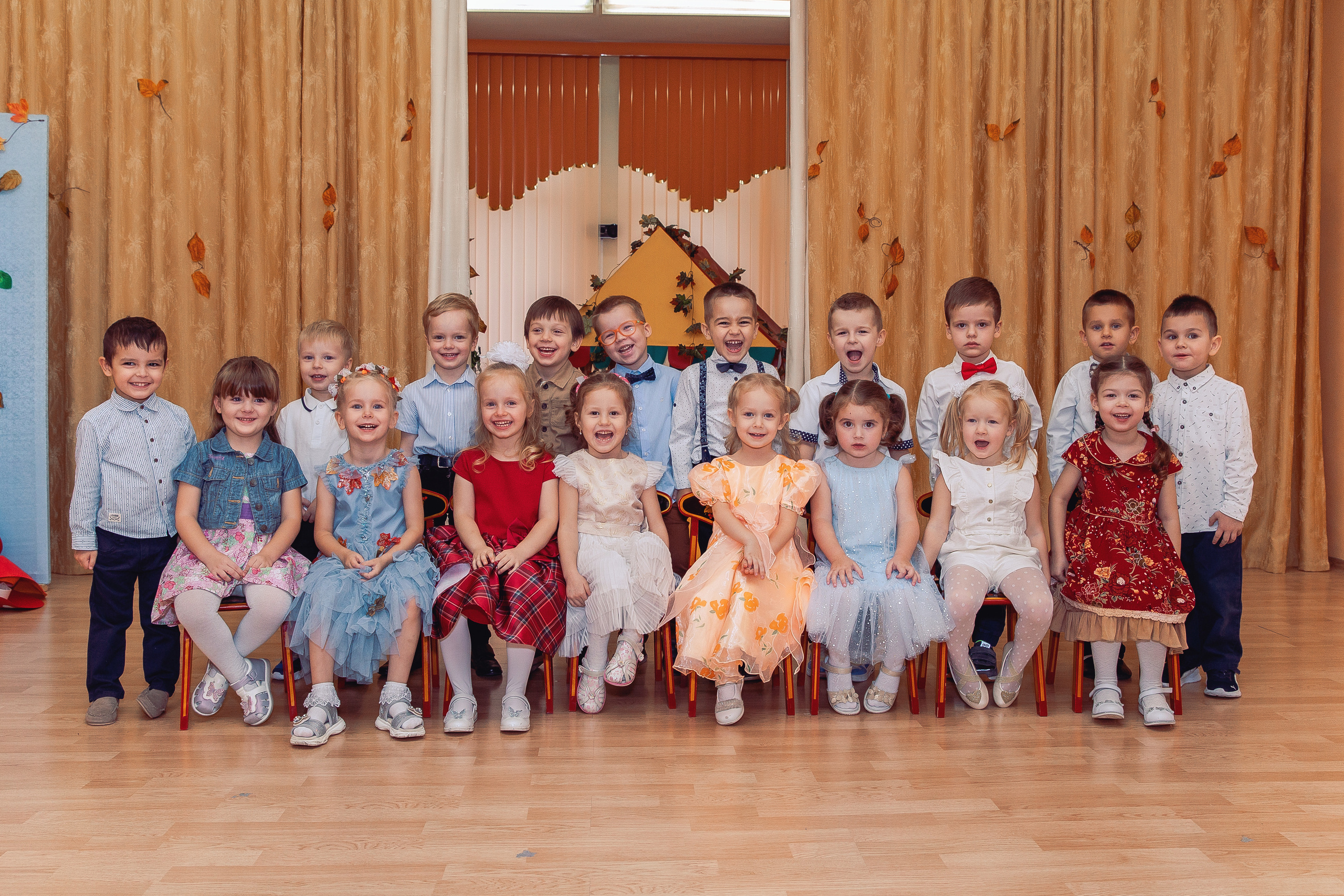 Праздник осени в средней группе детского сада. Фотограф и режиссер Московко Екатерина