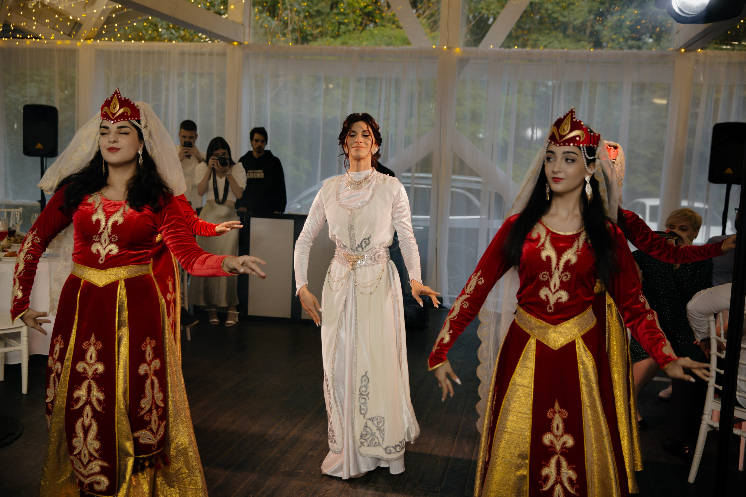 16.06.2024. RETOUCH-HOUSE