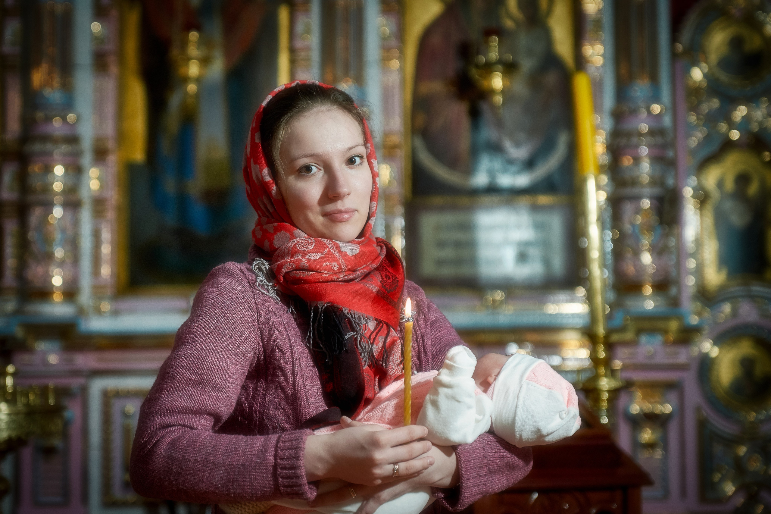 Крещение в церкви.Фотограф Владимир Артамонов