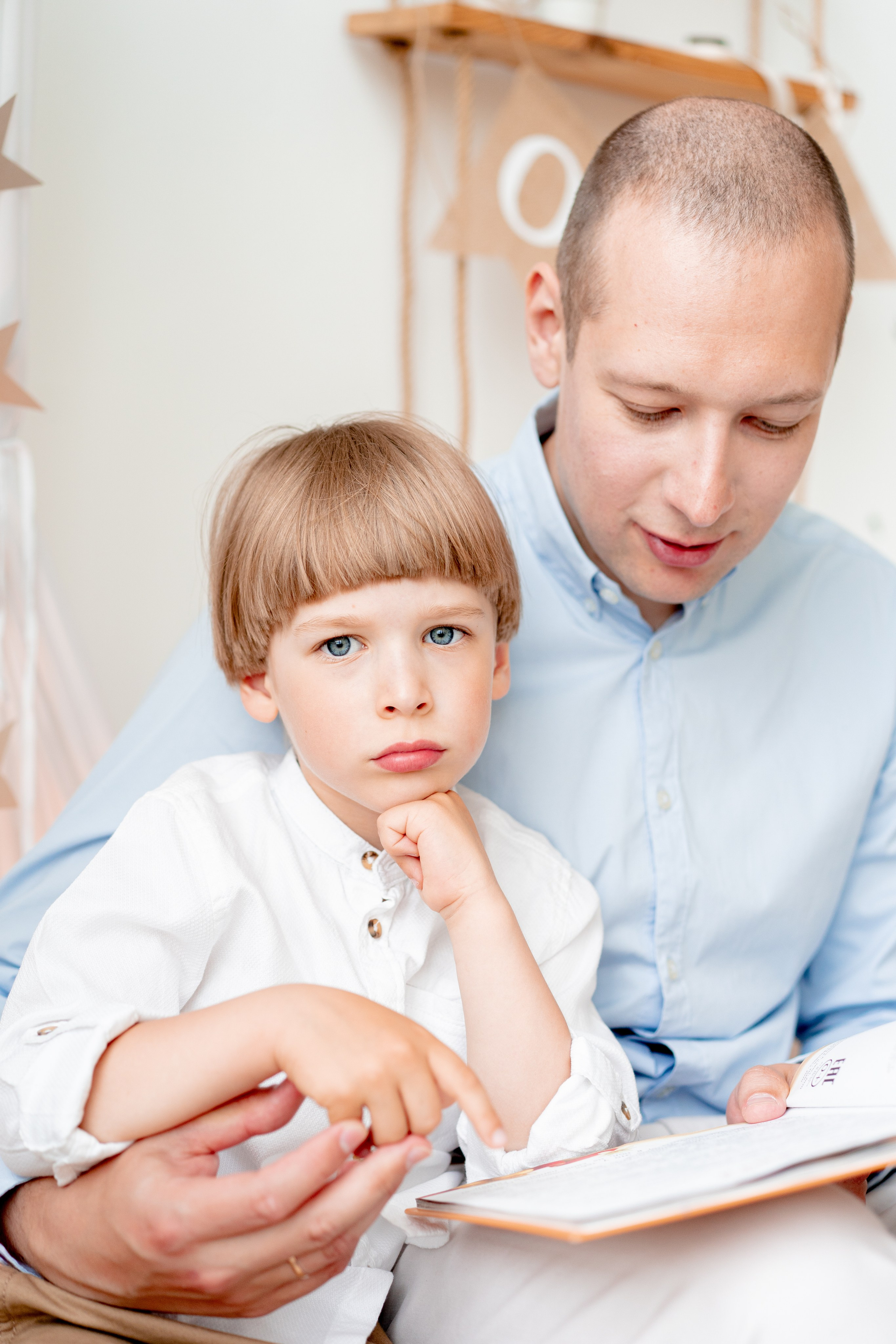 С Днём Рождения ребенка, портрет. Детская, семейная фотостудия в Санкт-Петербурге