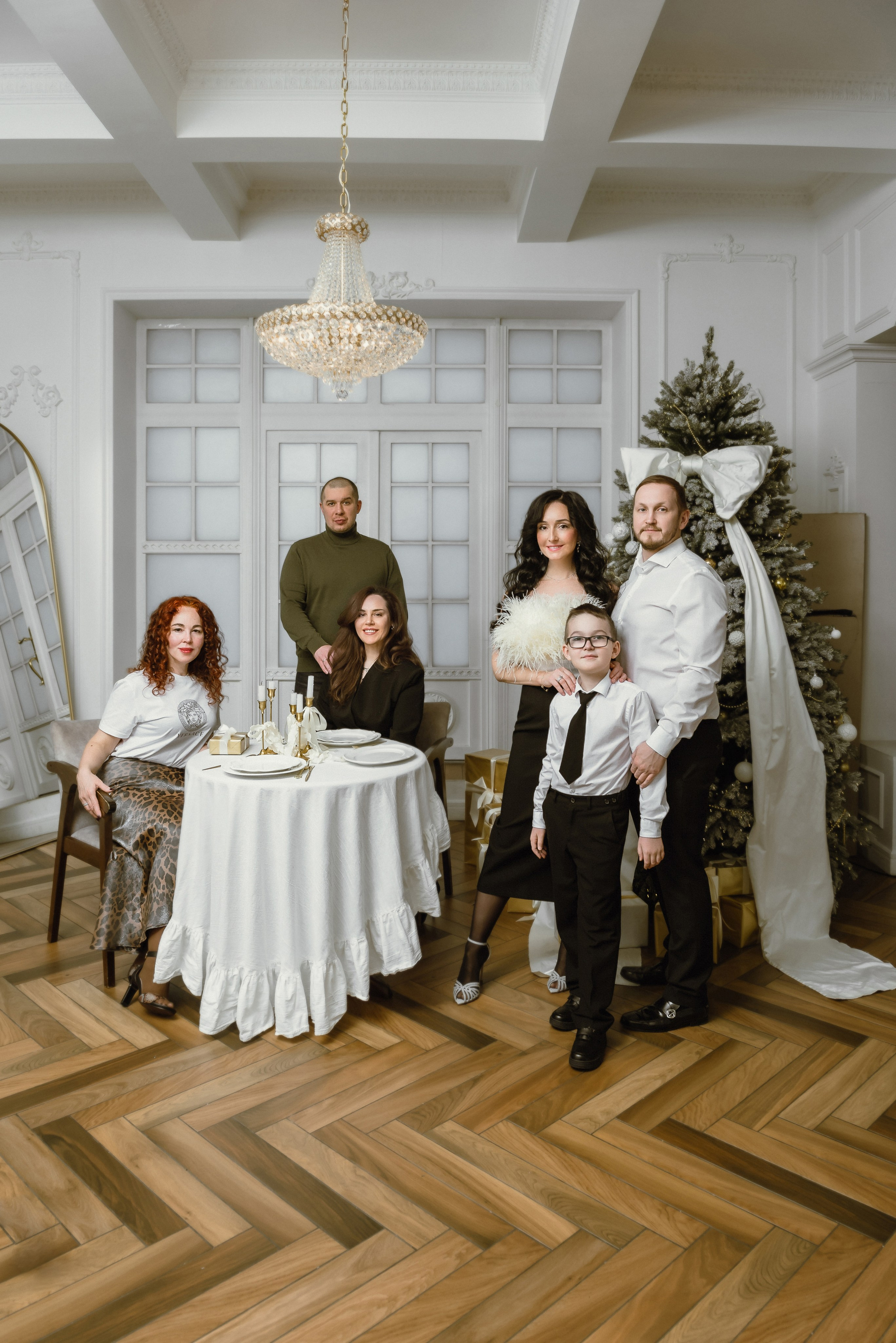 Семейная фотосессия для 6 человек. КОНТЕНТ | БРЕНД фотограф Санкт-Петербург — Жанна Олтаржевская