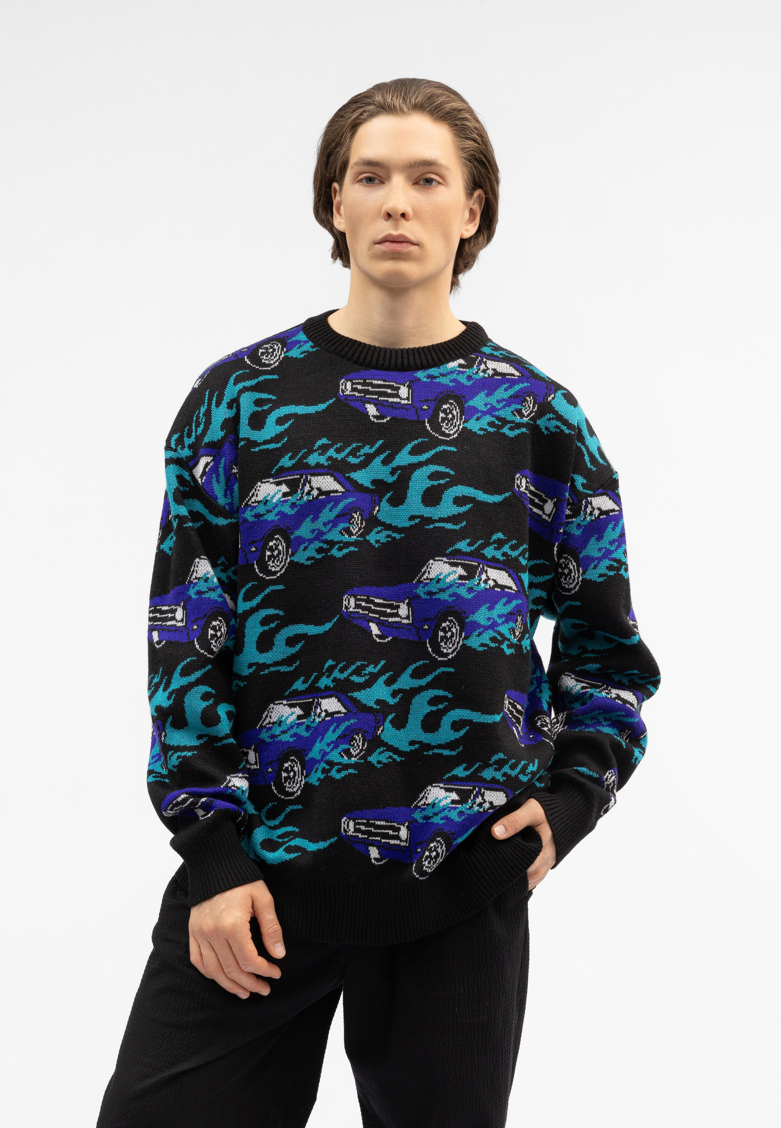 Кейс: Фотосъемка свитеров «Behind the scenes» для Lamoda в СПб