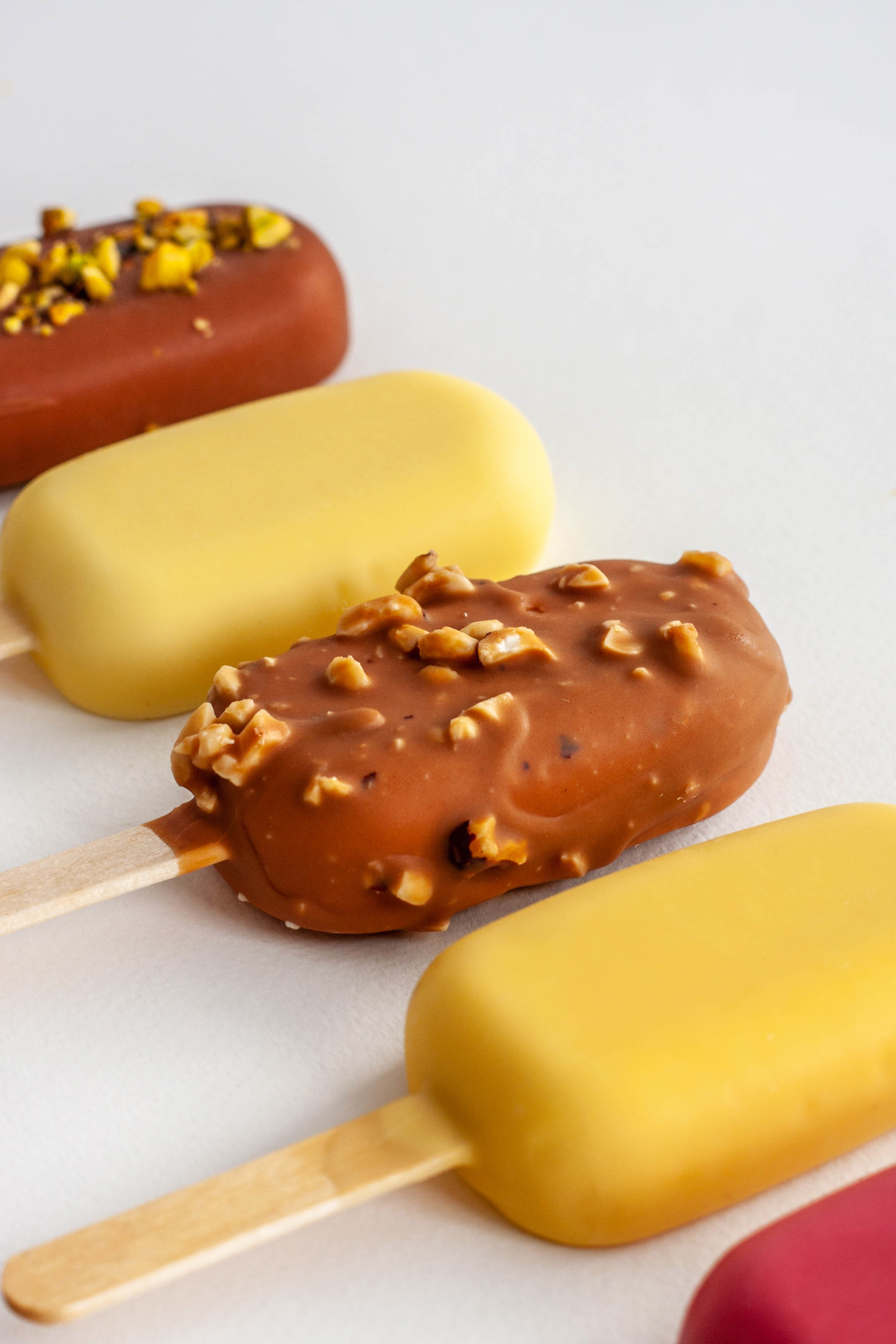 Предметная съемка мороженого Creme & Caramel. Фотограф Анастасия Мухитдинова