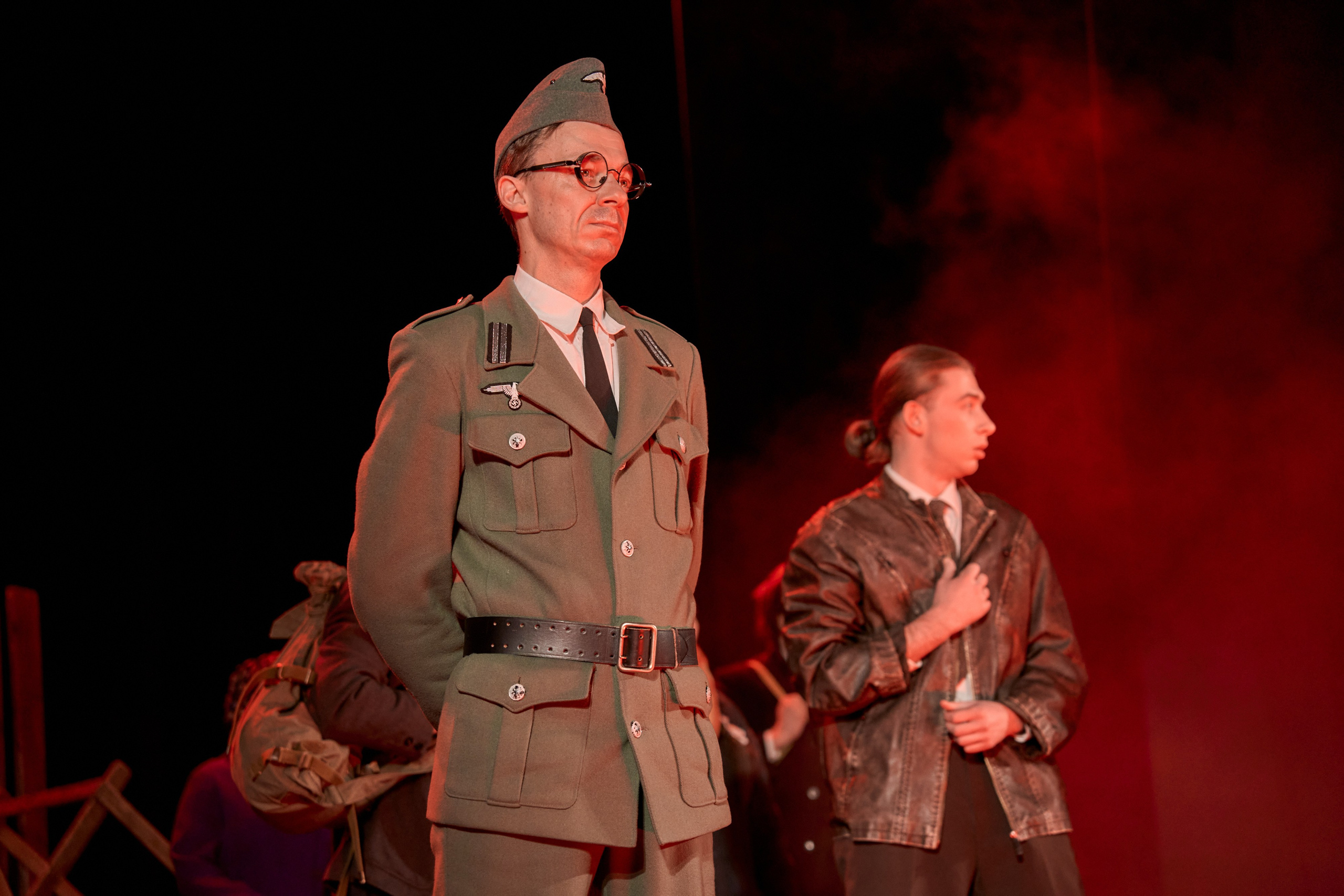 Спектакль Молодая Гвардия. Свадебный фотограф и видеооператор Андрей Любовинин