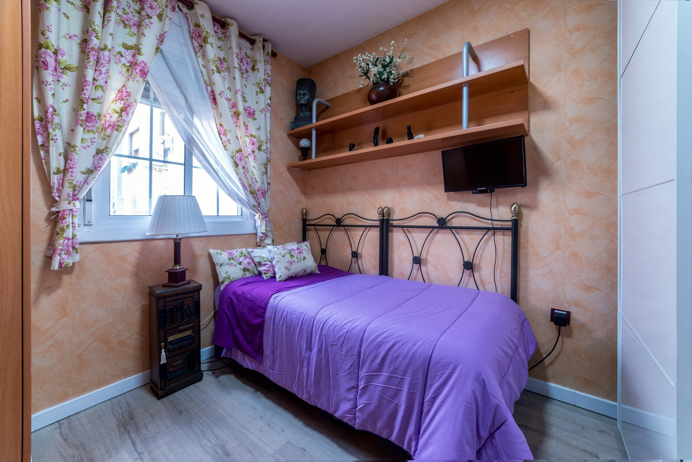 Magnífico diseño. Barcelona. Фотограф Александр Рыбинцев