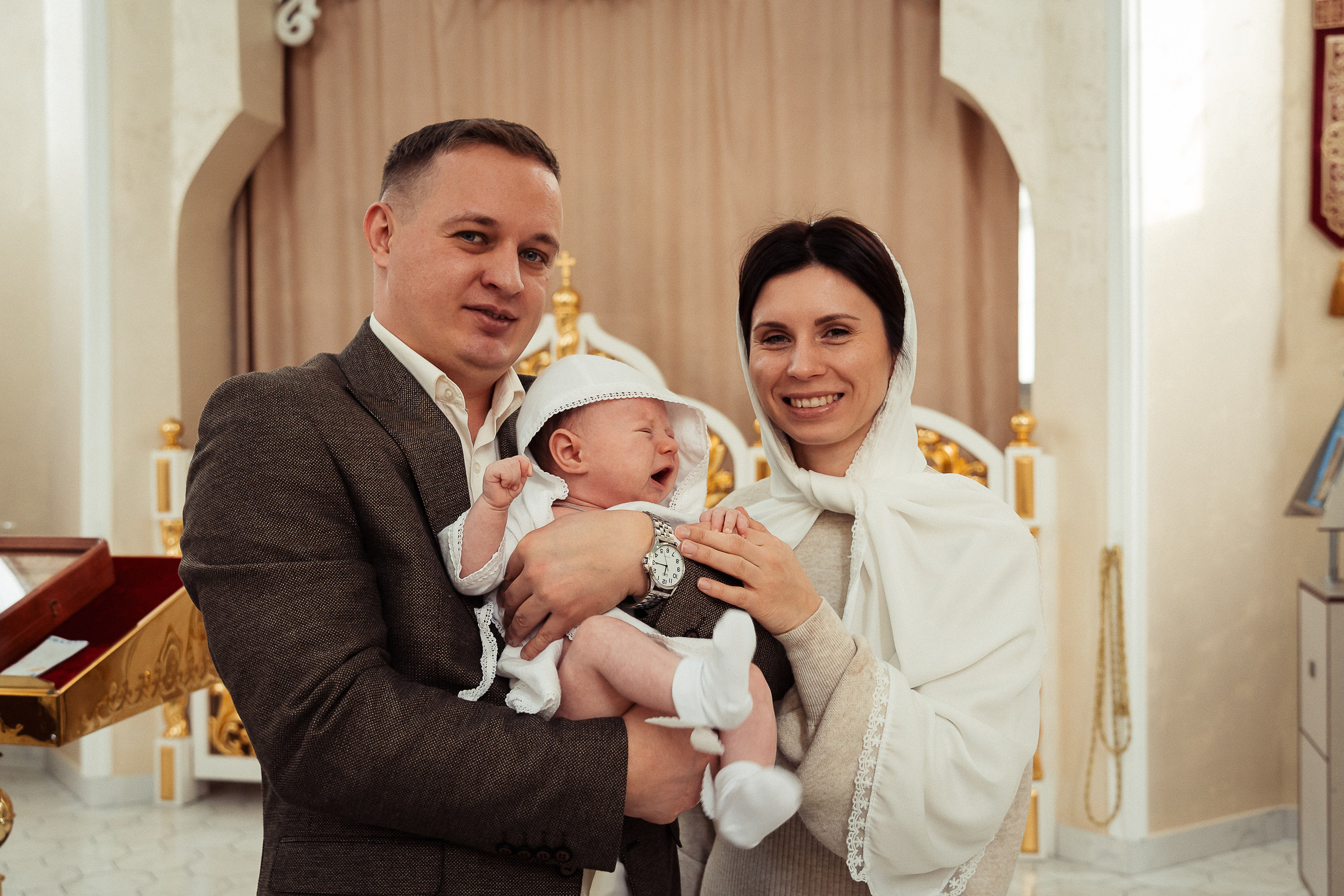 Крещение в храме Ксении Петербургской, г. Воронеж. Фотограф для семей и экспертов в г. Воронеж Ирина Круглова