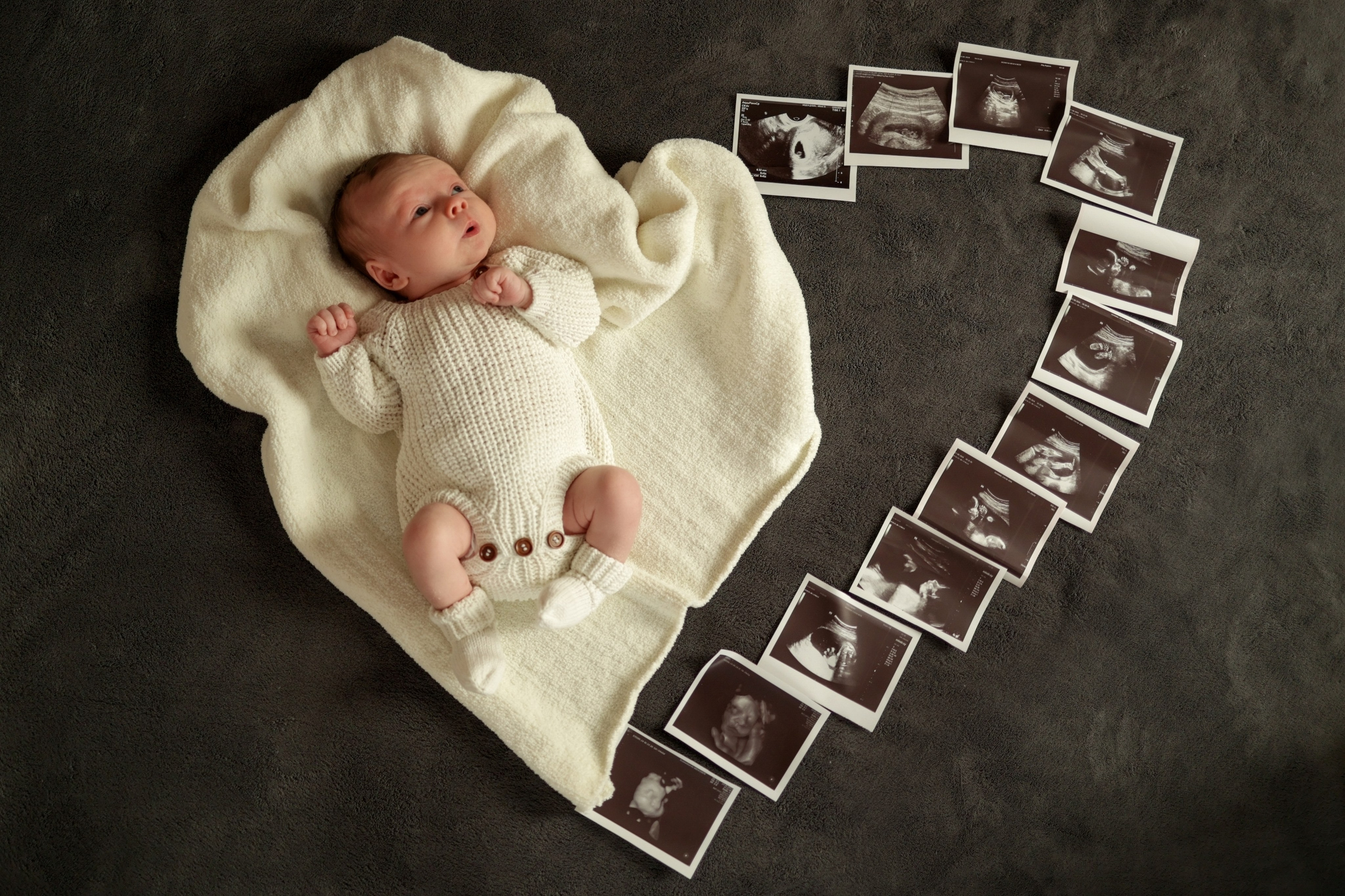 Нежная и милая фотосессия первых дней жизни Вашего ребенка в Минске. Фотограф новорождённых Минск — стоимость newborn фотосессии в Минске