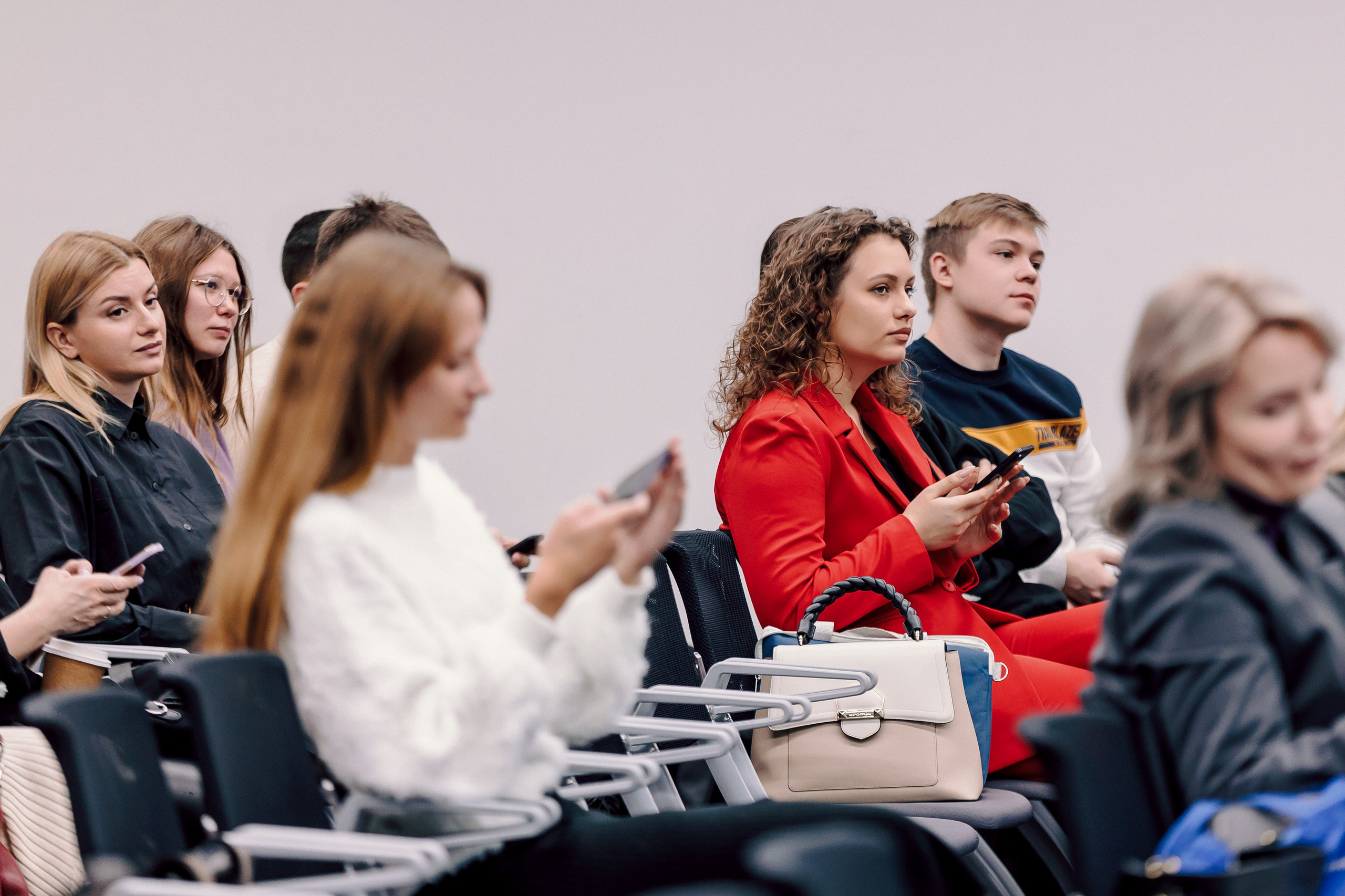 СКБ Контур — Форум будущего — Деловая программа. Лёшка Варзегов — фотограф