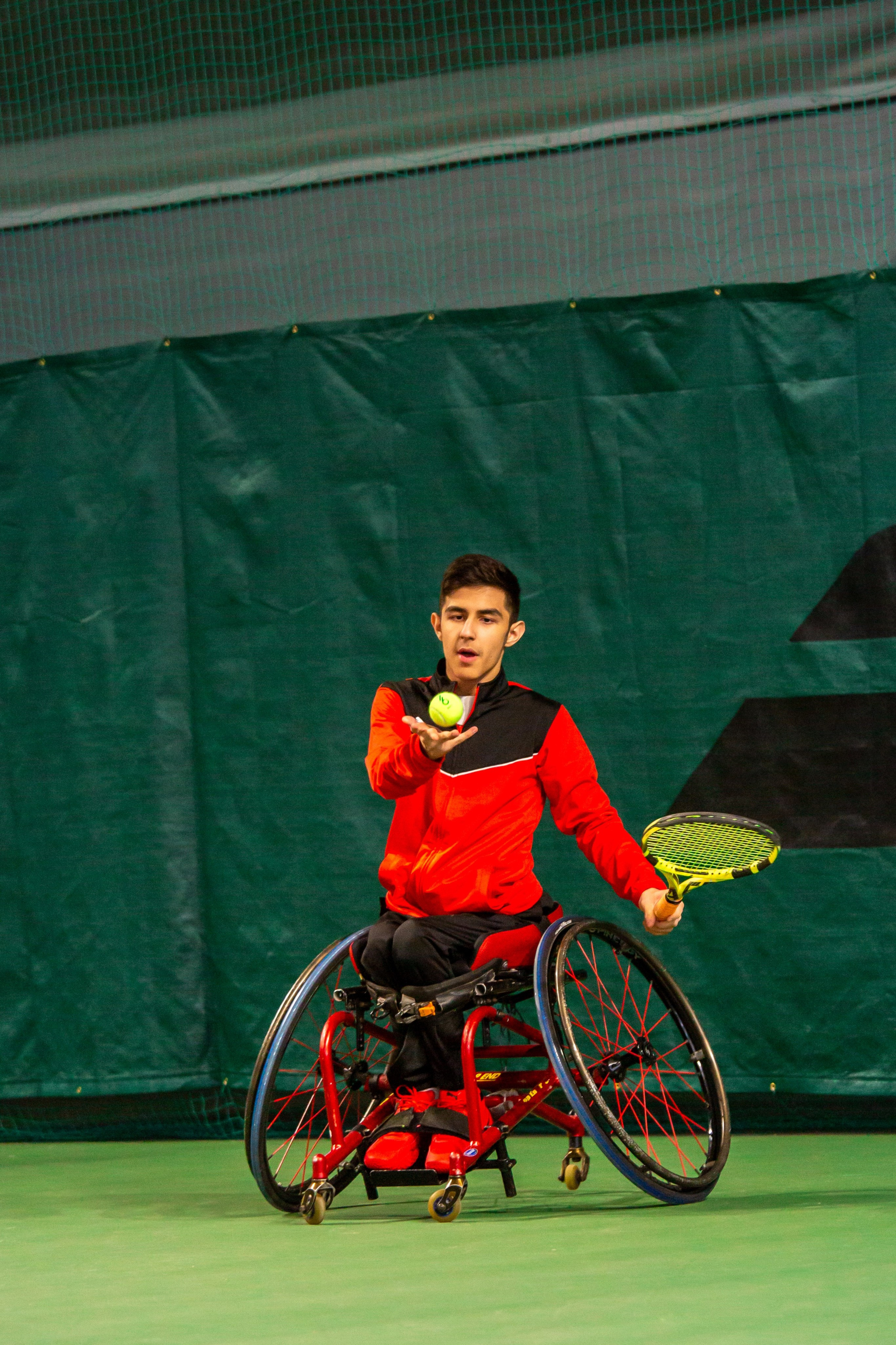 Турнир по теннису на колясках. Репортажный, семейный, свадебный, портретный фотограф