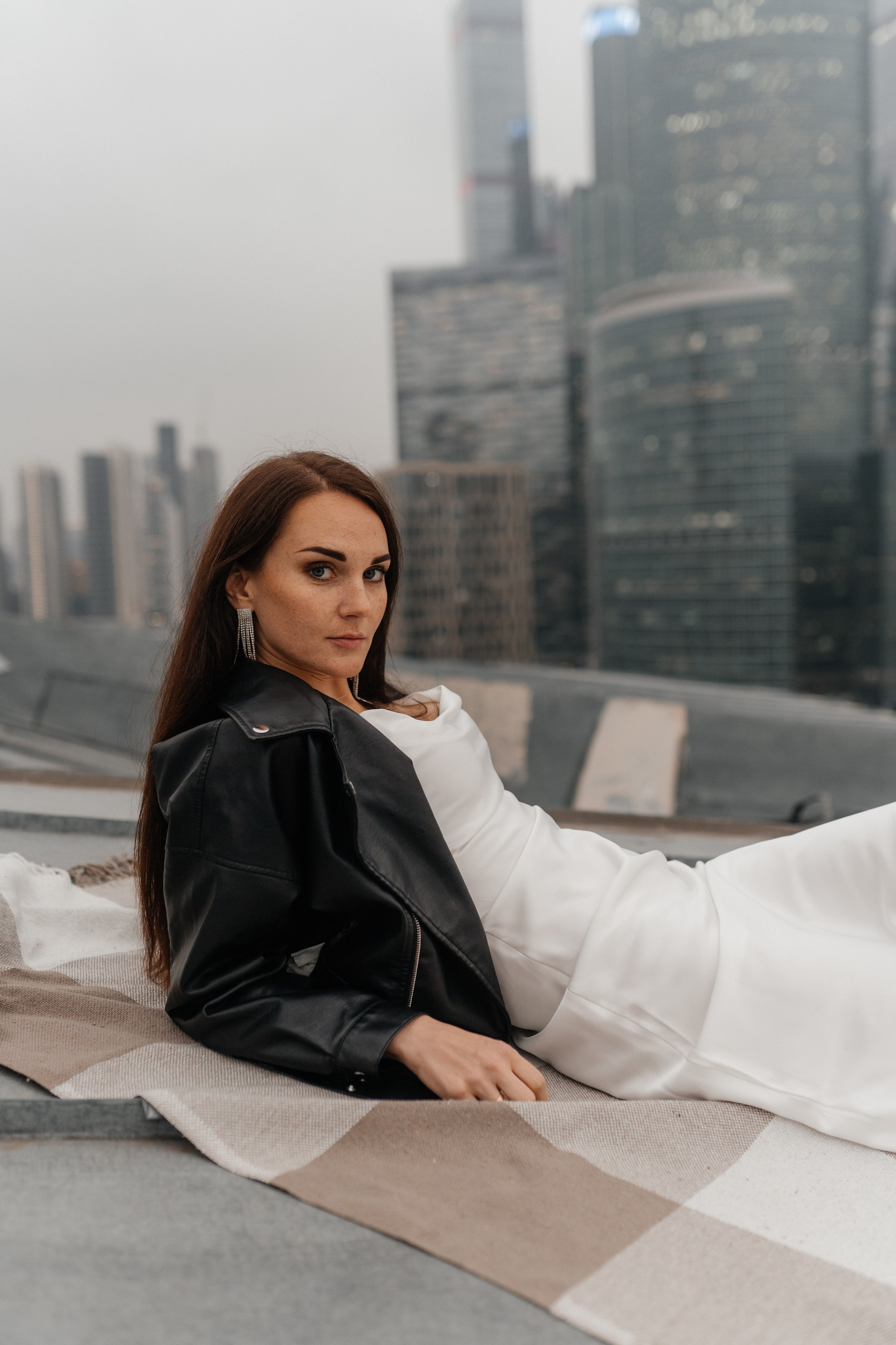 Свадебная прогулка «На крыше». Семейный и свадебный фотограф в Москве Виктория Махова