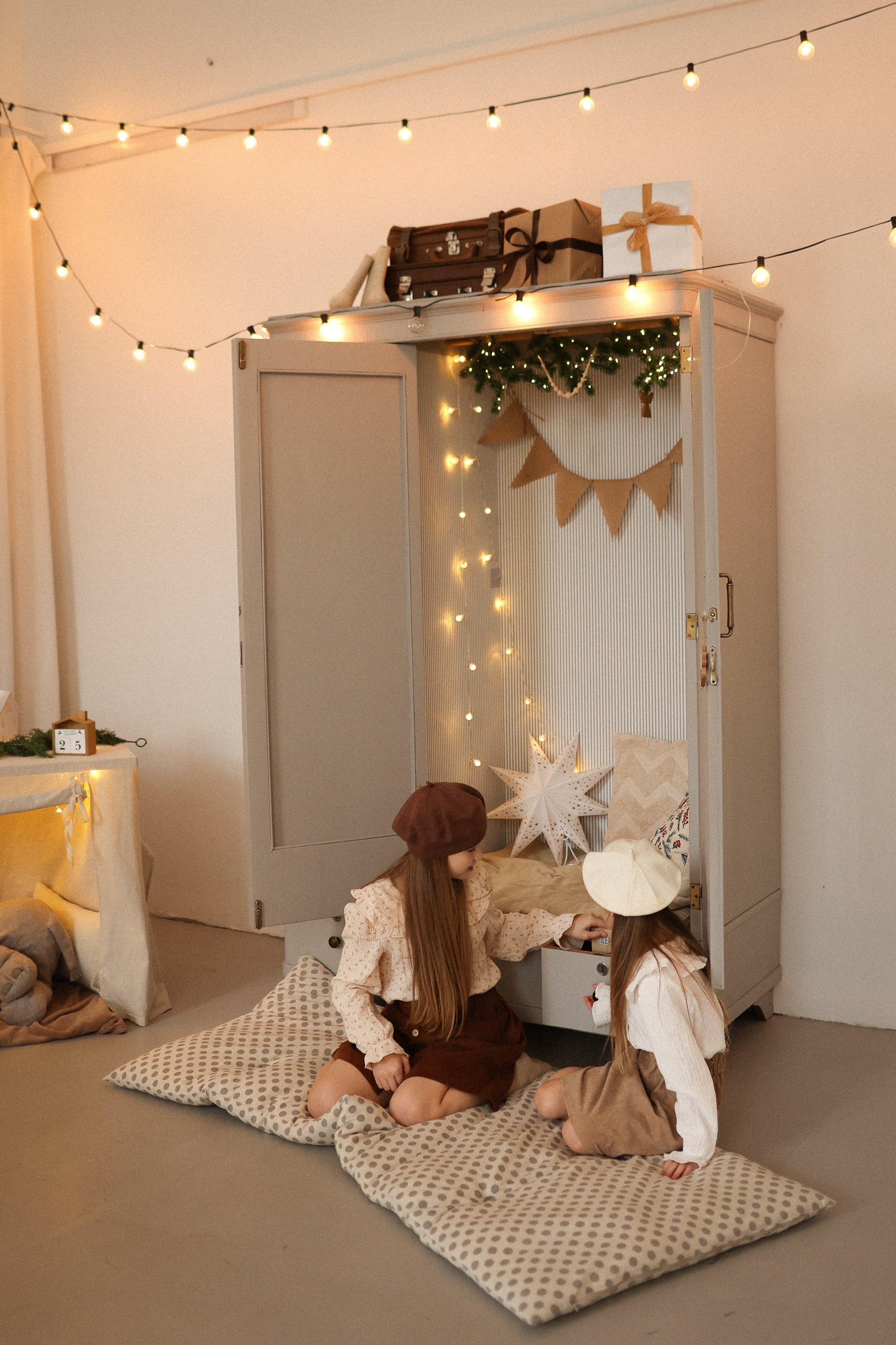 Семейная новогодняя фотосессия фотограф Владимир фотограф Москва. Фотограф Владимир Москва