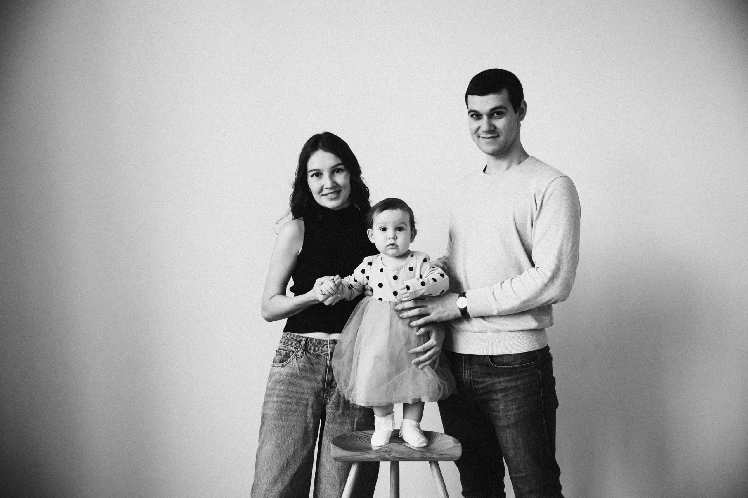 Maxim, Julia and Alexandra. Commercial photographer | Anton Ermakov