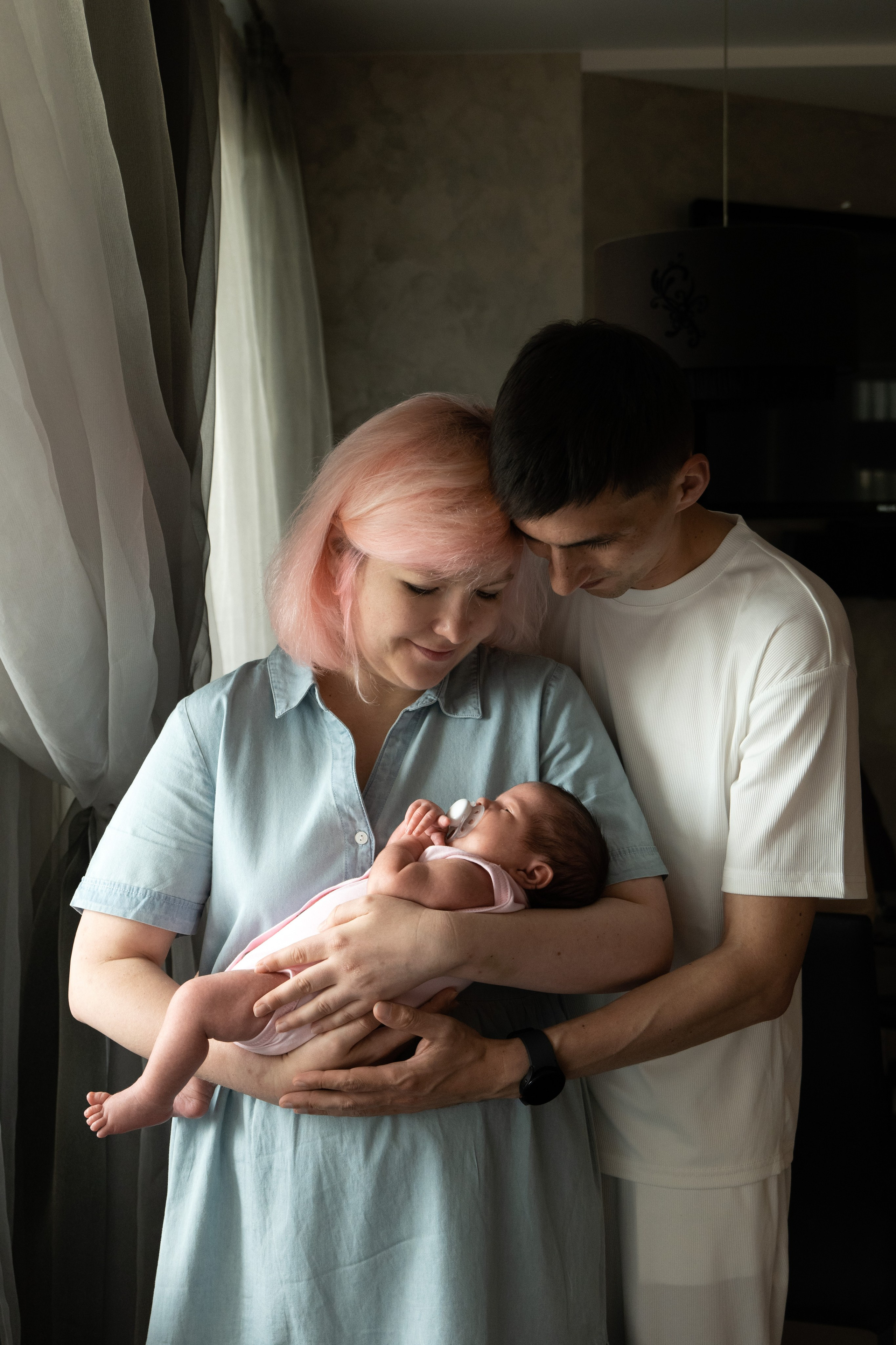 Домашняя фотосессия с новорожденным. Фотограф видеограф Ольга Василевская