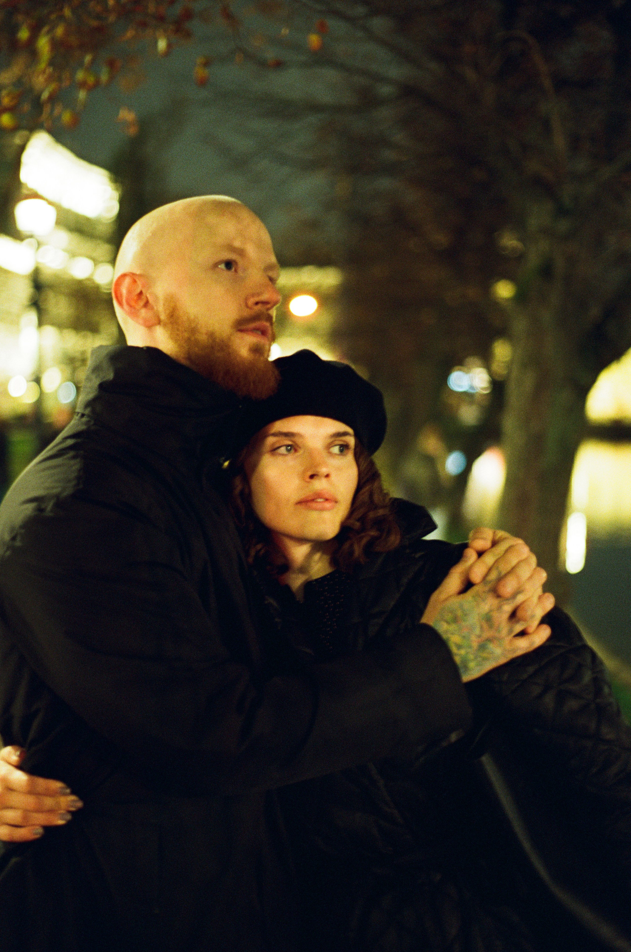 Дима и Саша. Тёплый ноябрь. Настя Оленченко, портретный/семейный фотограф на цифру и плёнку Москва