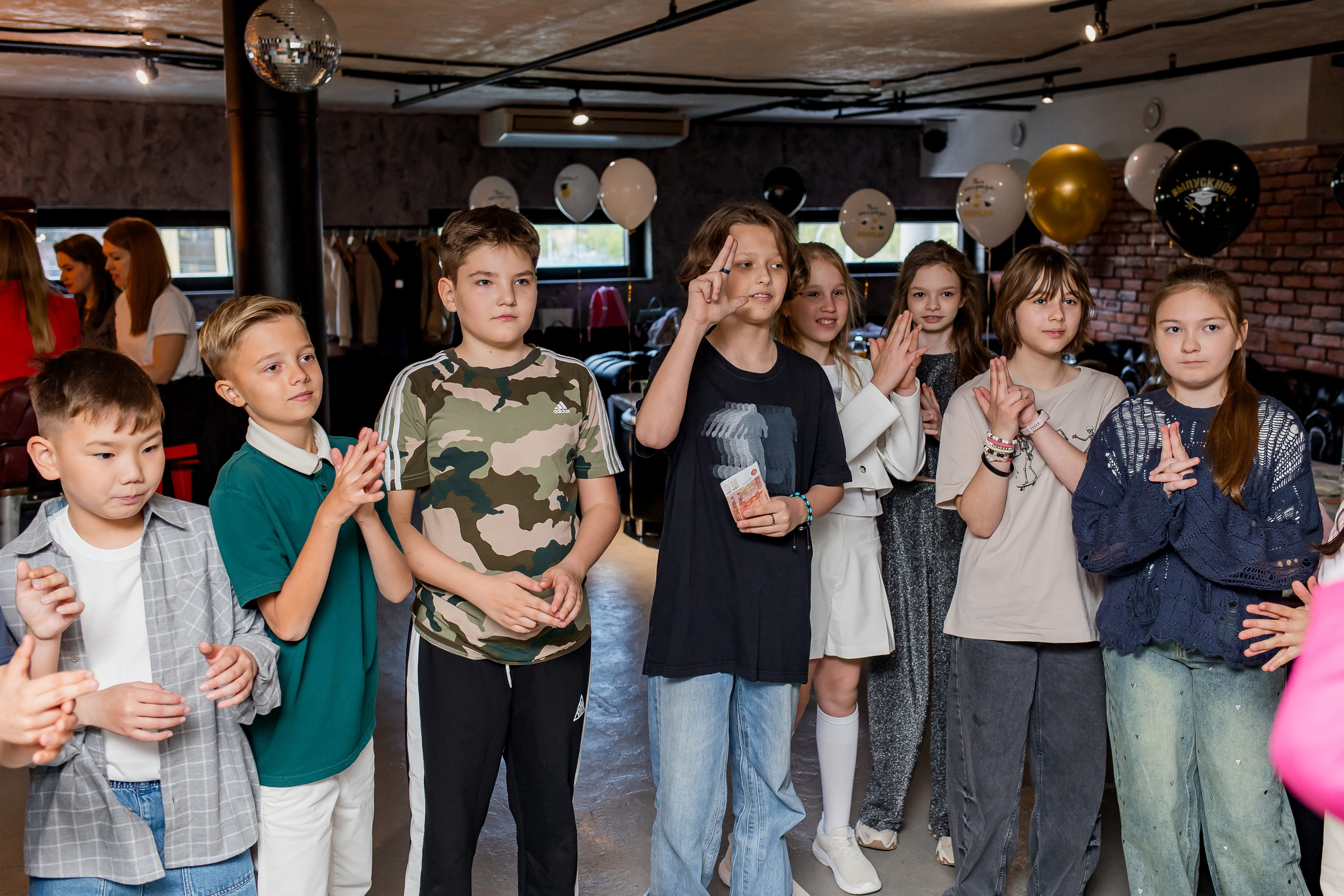 Выпускной 4 класс. Фотограф в Москве Авдеева Мария