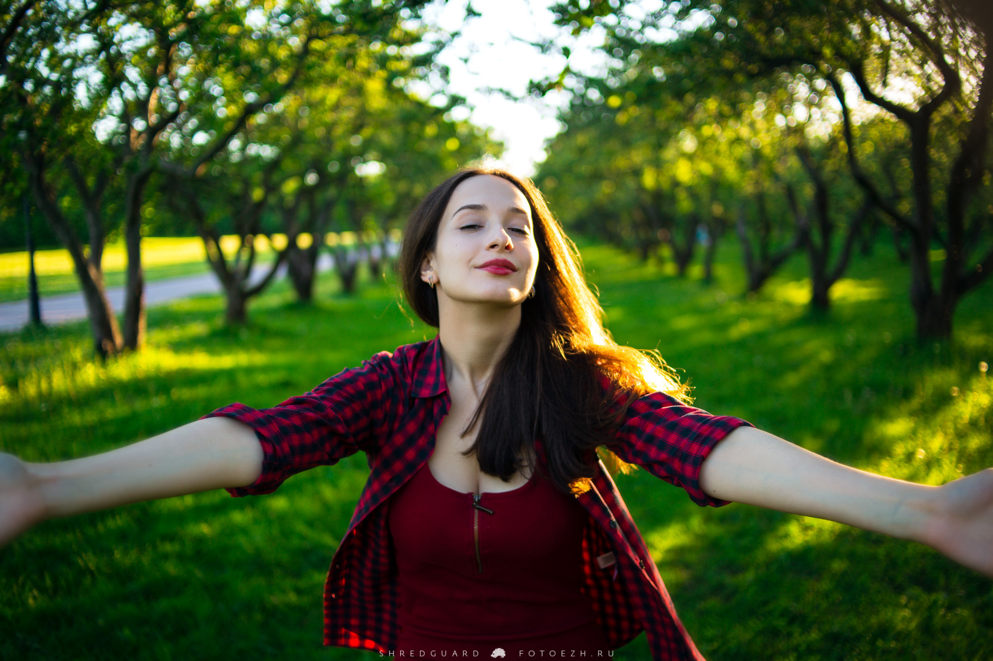 Outdoor. Shredguard Photo