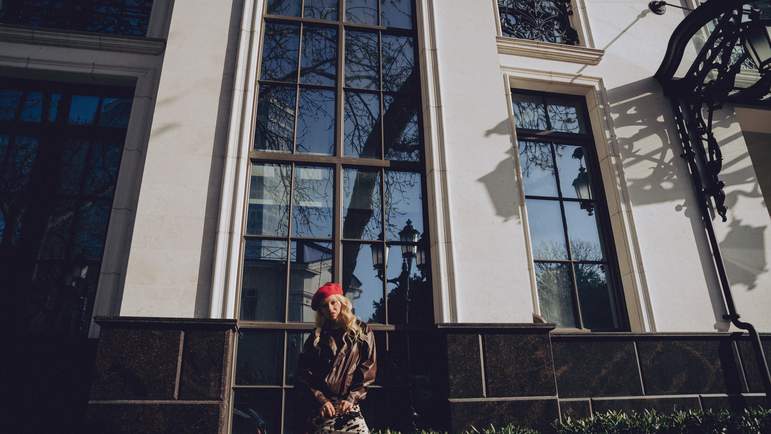 В моменте городской съемки. Фотограф и Видеограф Анапа, Новороссийск, Краснодар. Алина и Женя