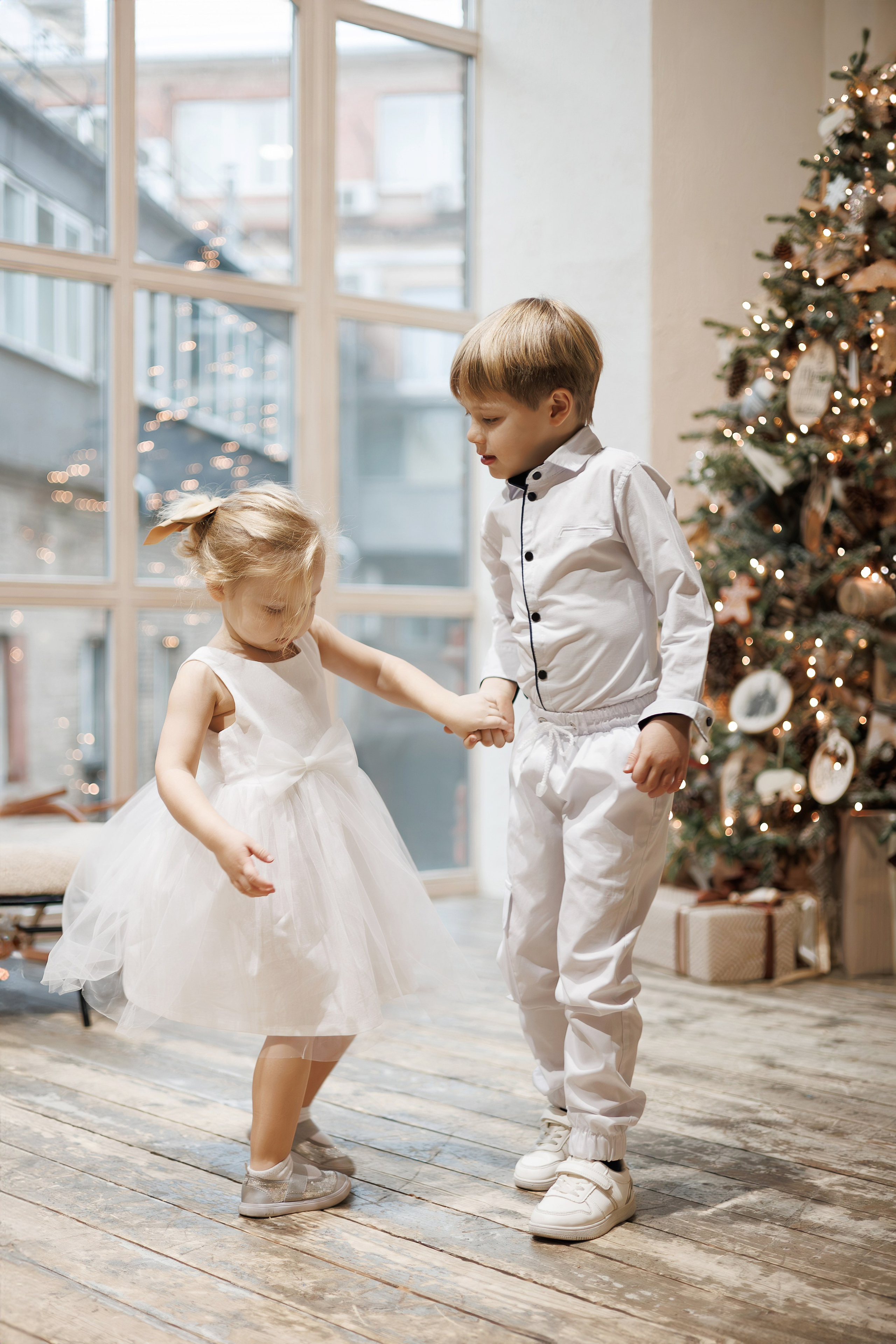 Новогодняя семейная фотосессия в студии FAMOUS (на Павелецкой). Свадебный и семейный фотограф в Москве и МО Елена Агапова