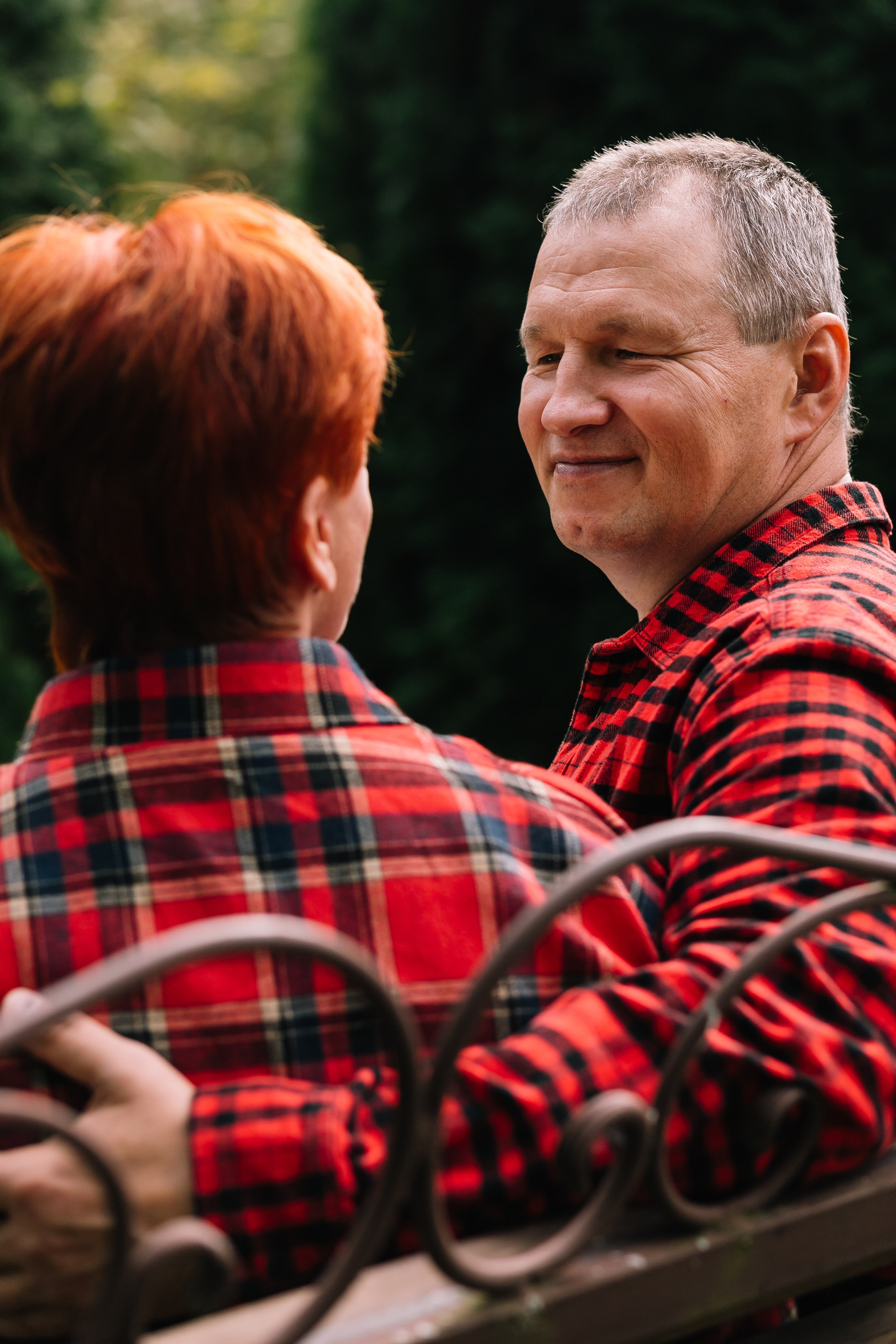 фотосессия пара 50 лет прогулка