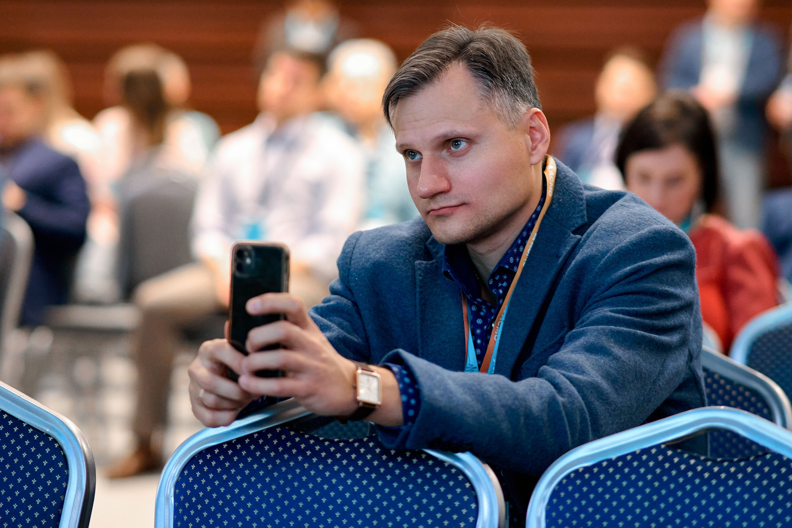 AXOFT. Максим Комаров — Профессиональный фотограф