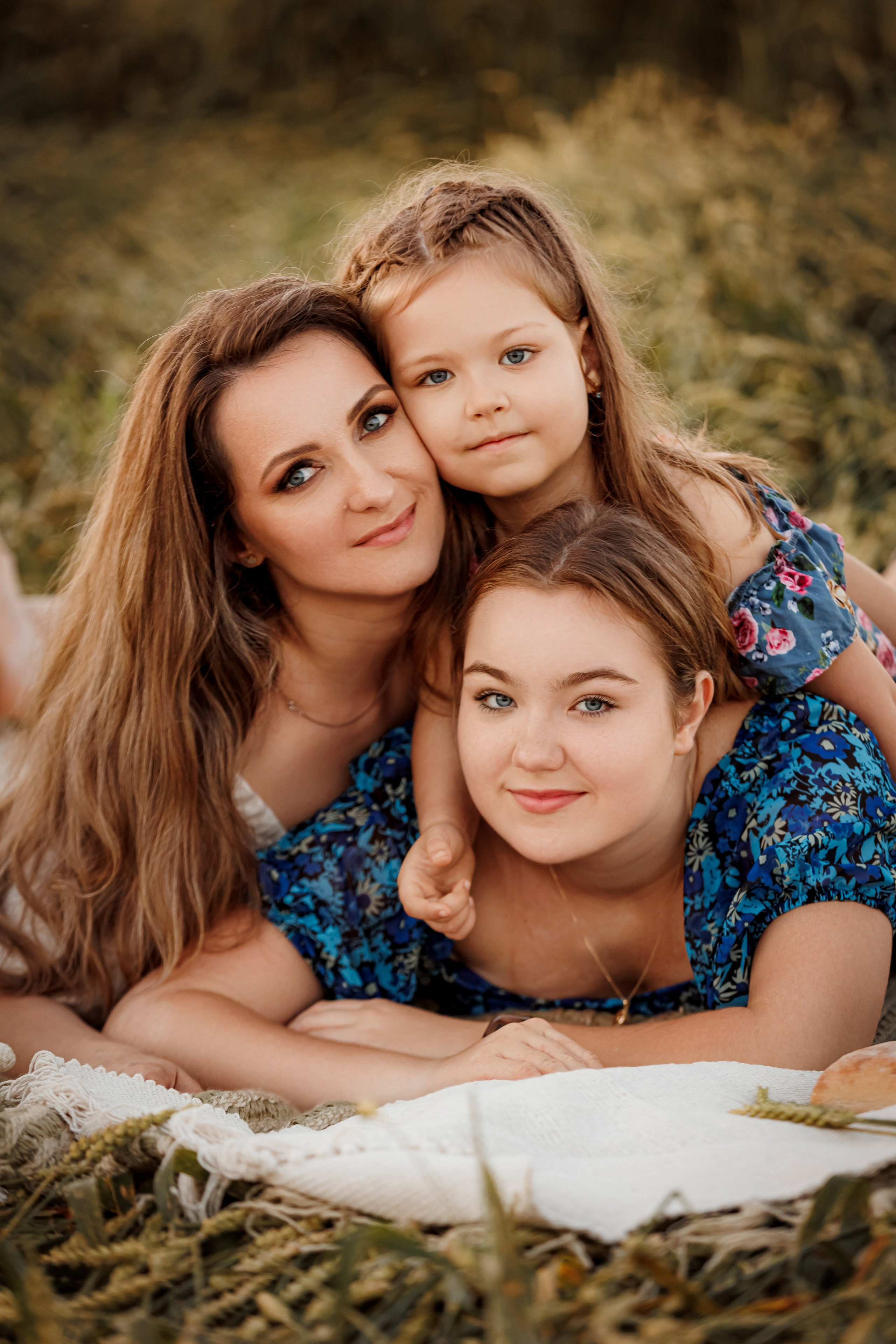 Мама и дочки. Летняя история для Иры, Аленки и Насти. Семейный и детский фотограф Комина Елена, Власиха, Одинцово