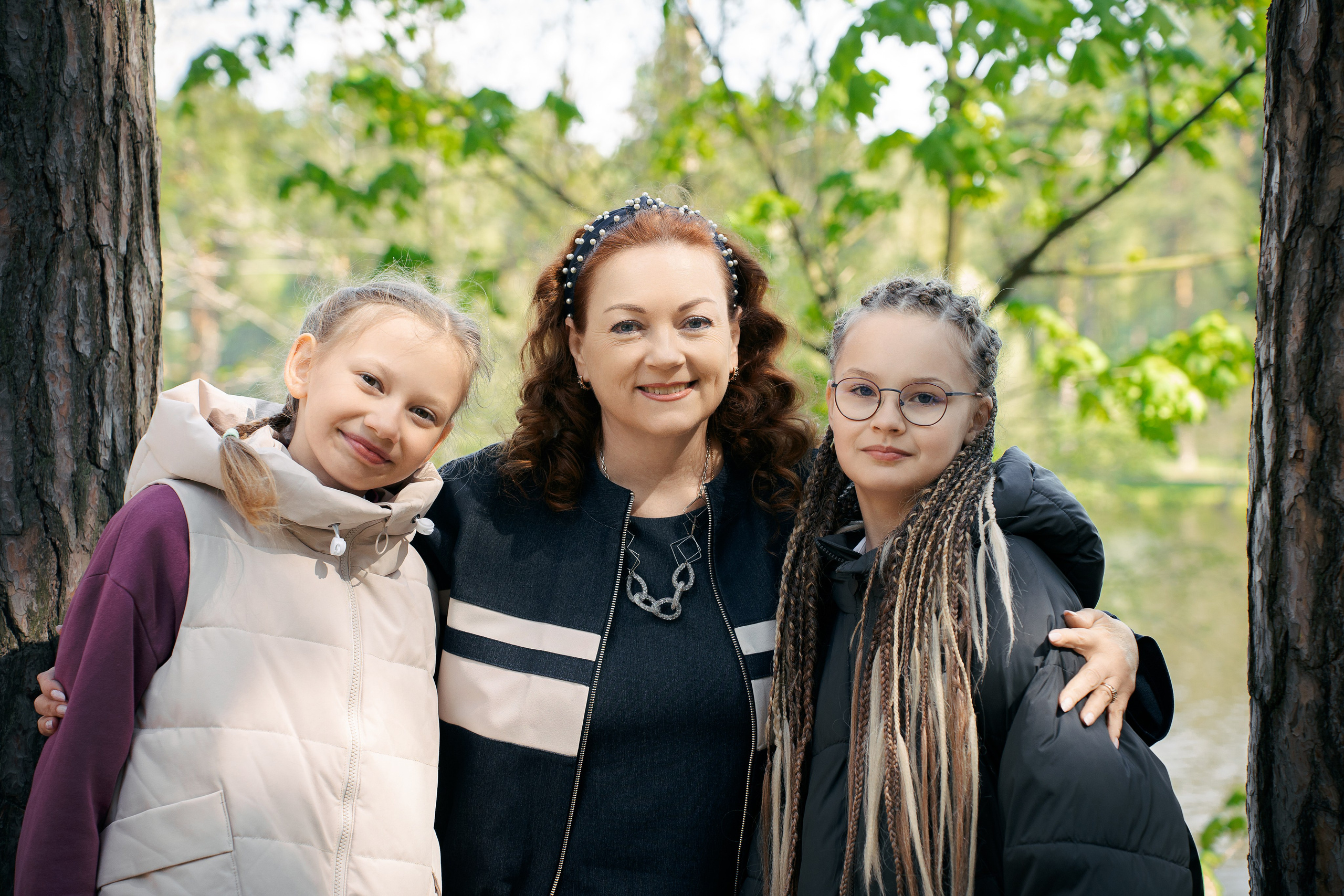 Прогулки в школьном дворе. Фотограф Казакова Анастасия