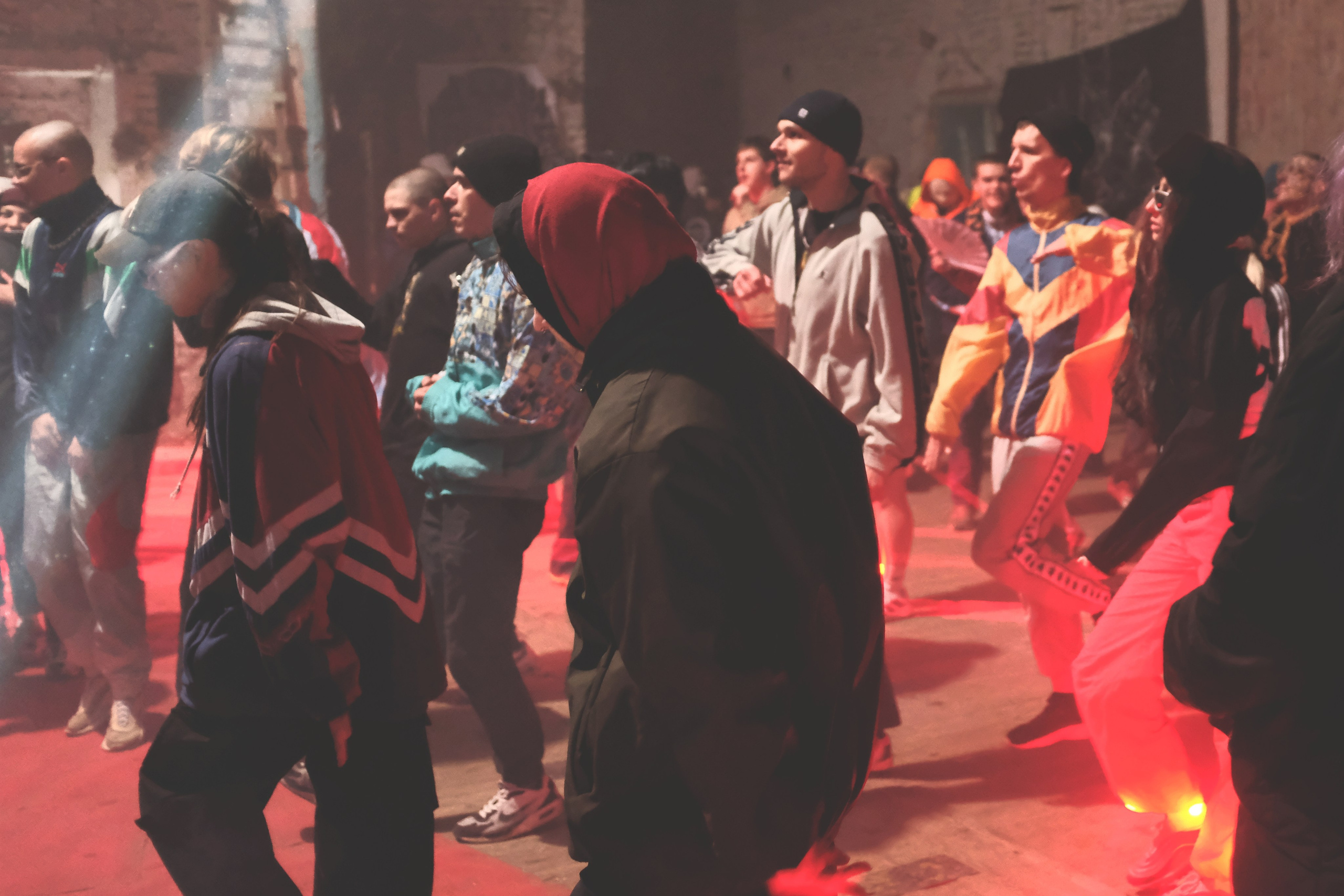 БАШНЯ: Противостояние. Репортажный фотограф в Санкт-Петербурге Даниил Могута