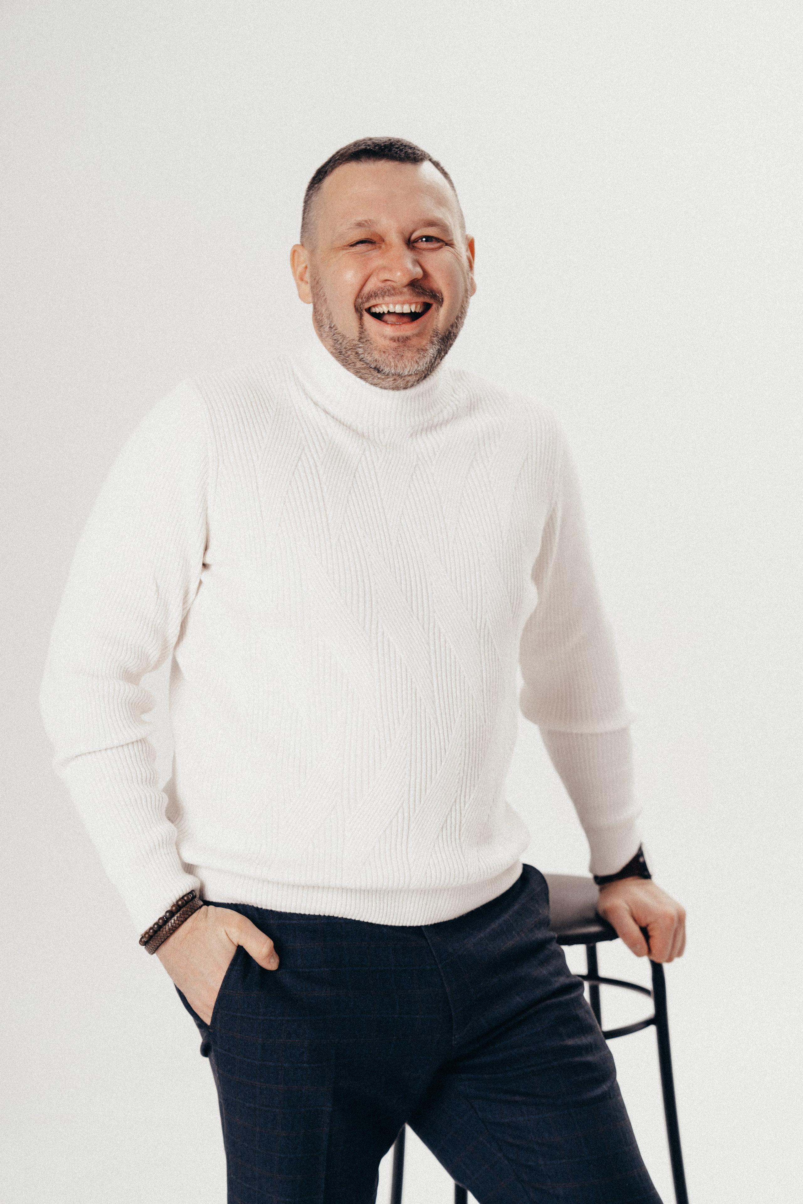 Динар 18.02. Идеальные портреты для соцсетей — Фотограф Ленар