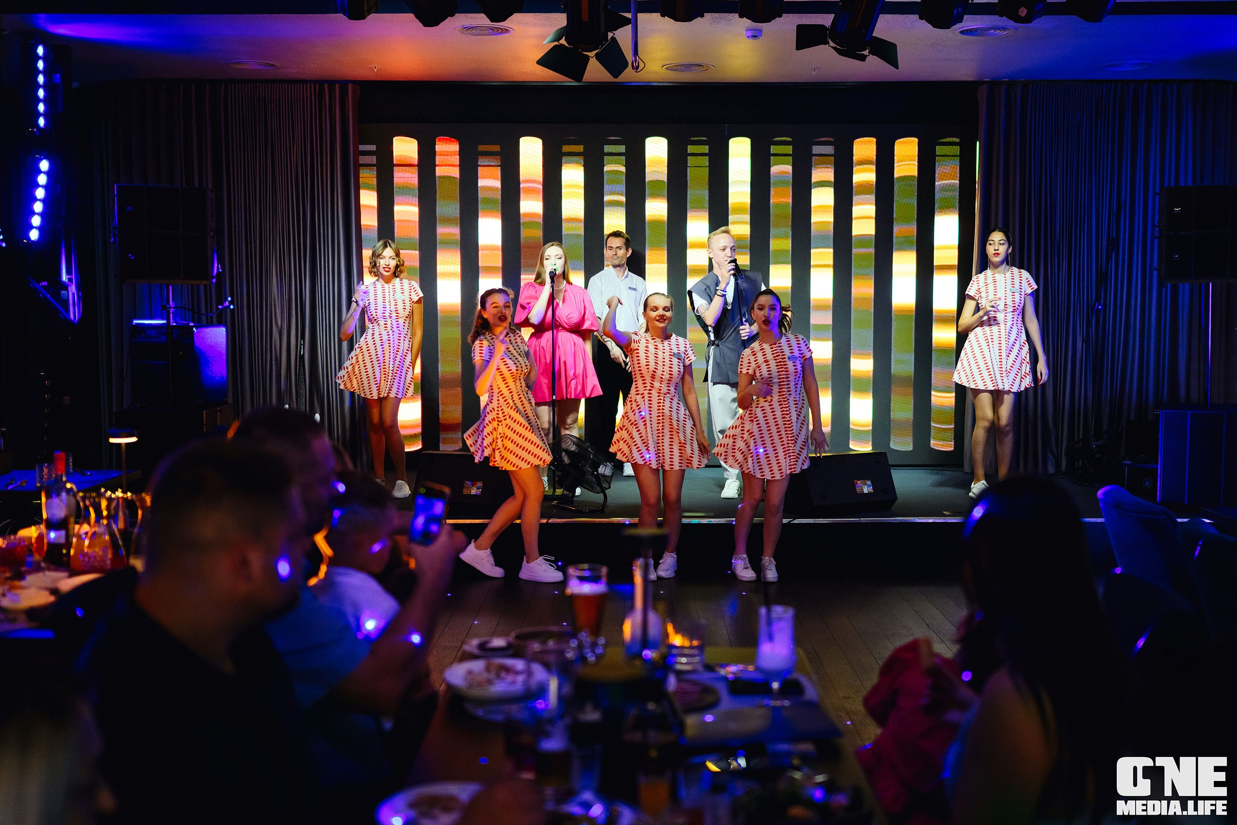 Фоторепортаж с вечеринки в ресторане Океан. One Media Life: фоторепортажи, фотоотчеты с мероприятий и заведений