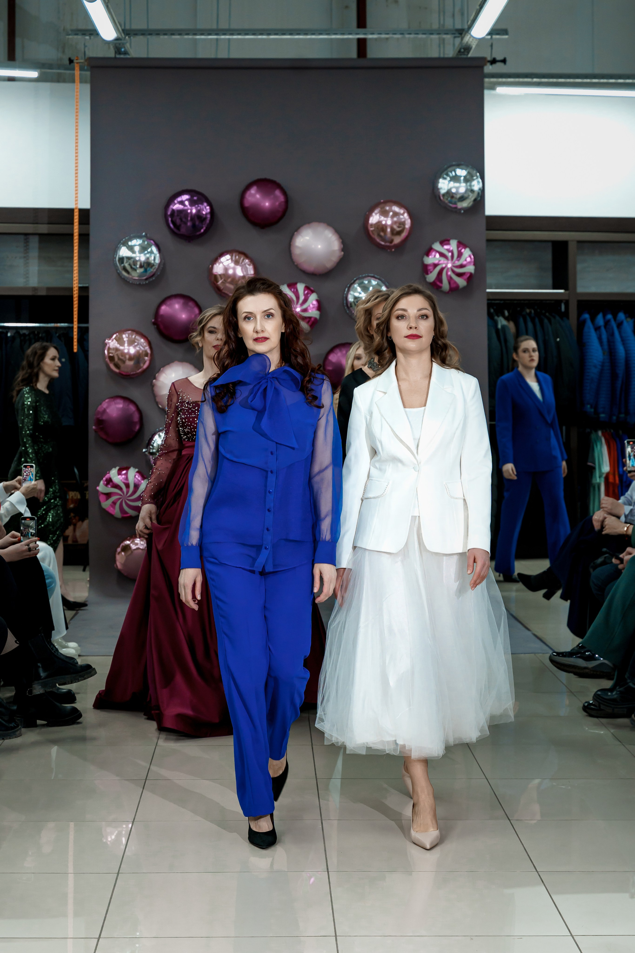 Фотосъемка показа мод для бренда. Фотограф Ким Наталья в Красноярске