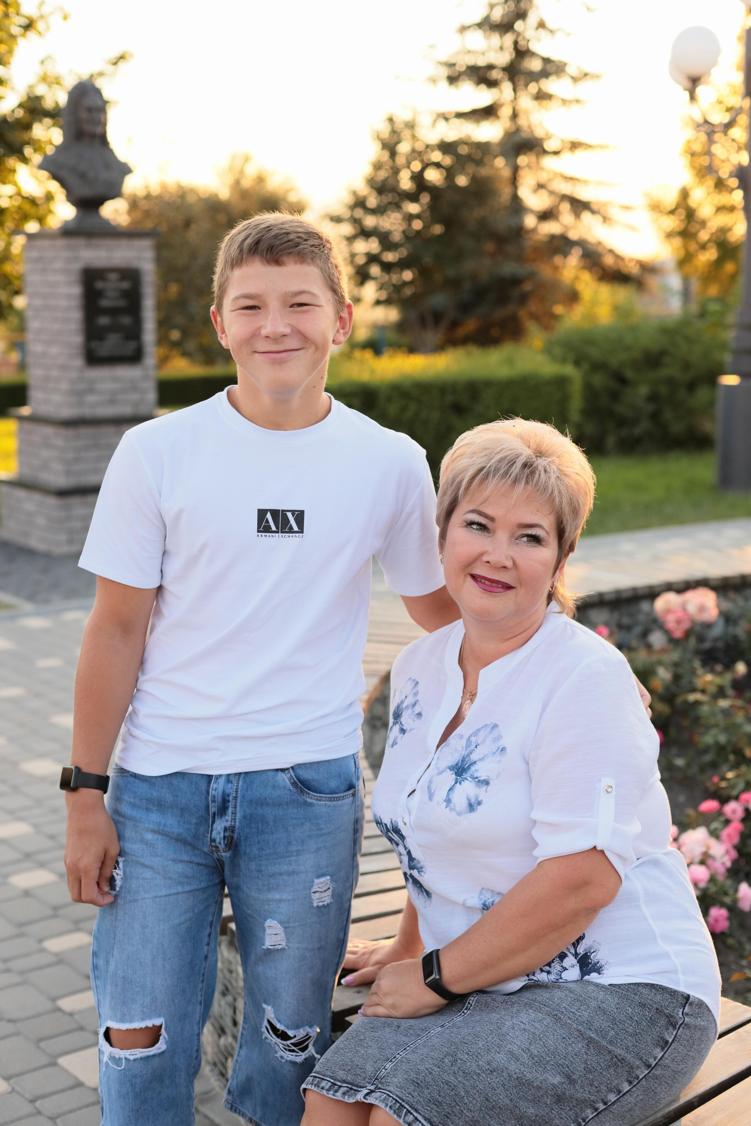 Фотосессии на природе или на улицах города. Семейный фотограф и новорожденных в Старом Осколе Анна Старкова,