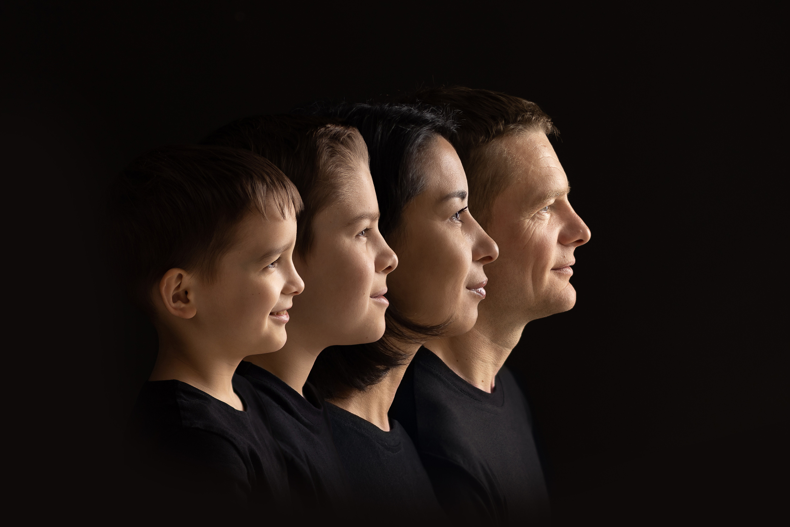 фотосессия Поколение на черном фоне