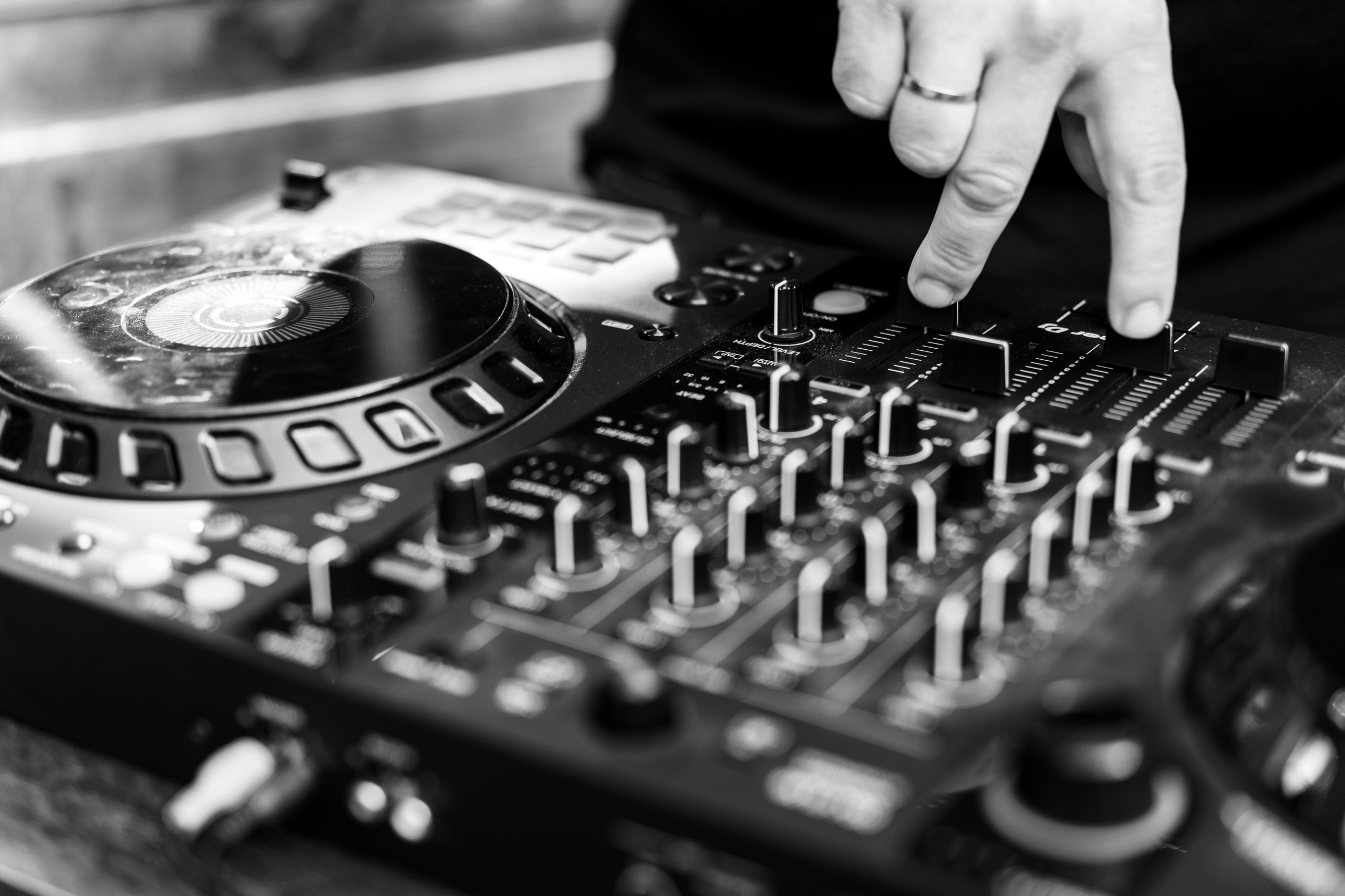 Анна & Евгений «Четыре Свадьбы» Пятница. Свадебный фотограф Барнаул Алексей Павлов