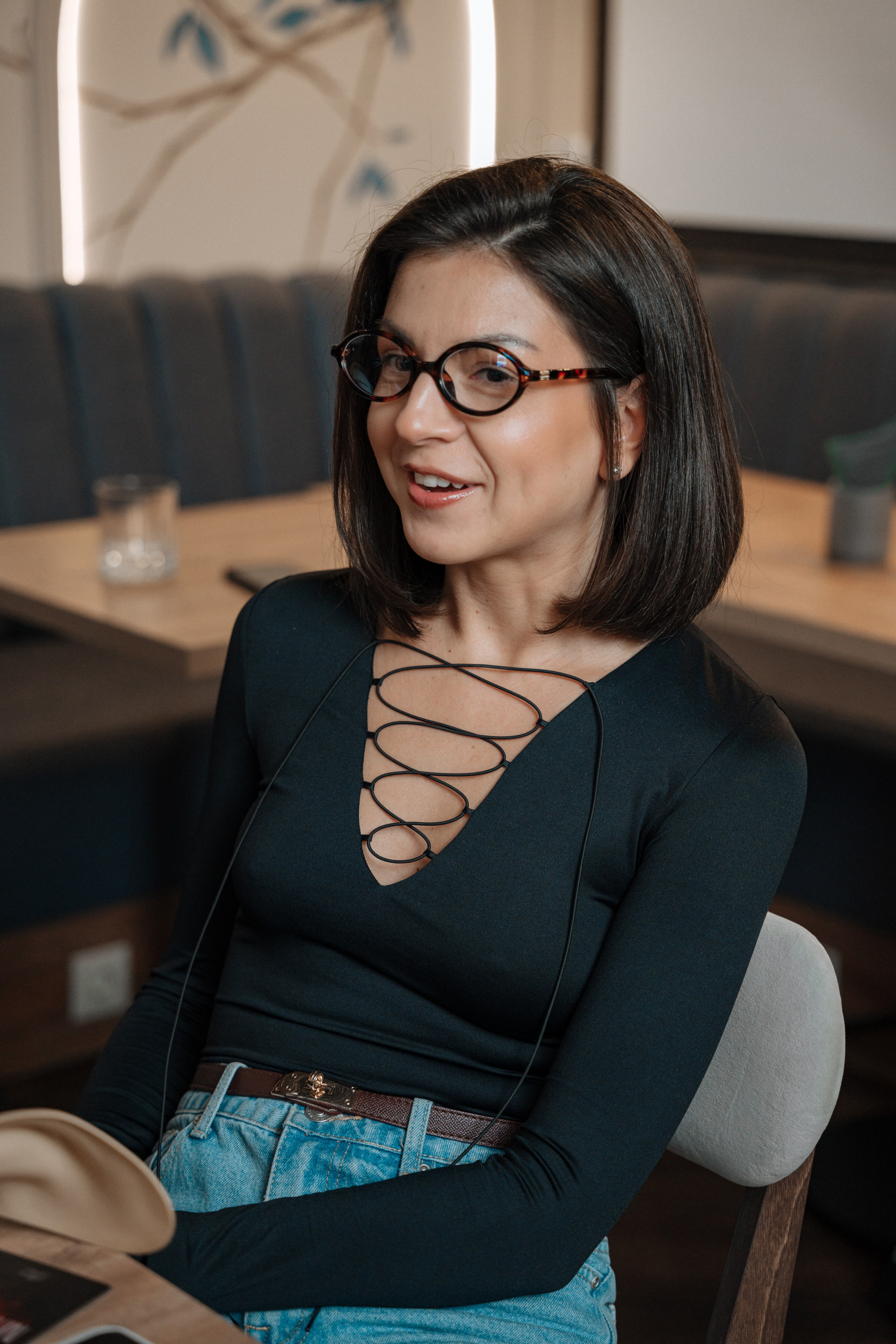 Мафия. Бар FINCH. ЖЕНСКИЙ КЛУБ LAXMI. Портретный фотограф в Санкт-Петербурге Дмитриева Наталия