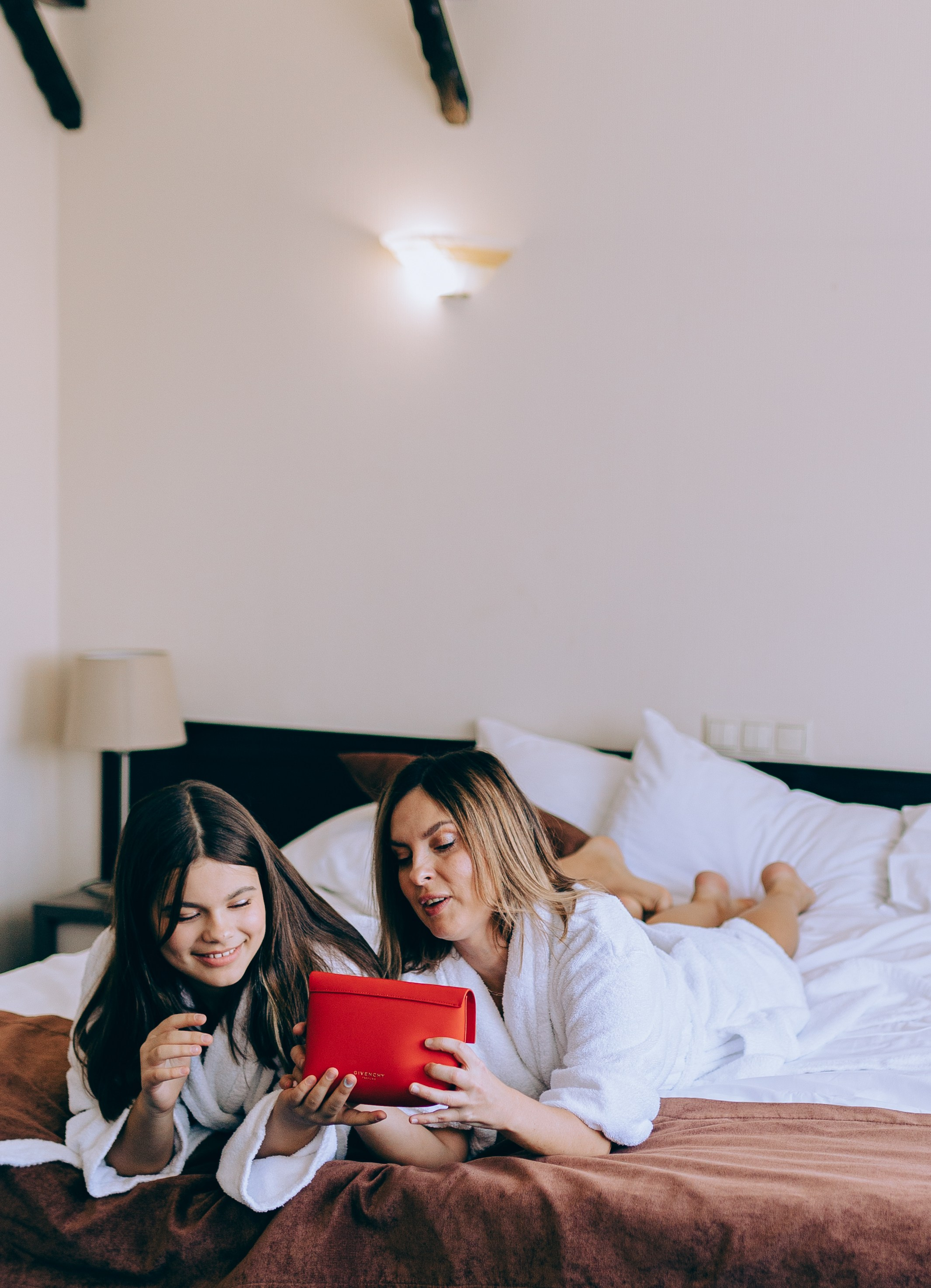 Ольга и Даша