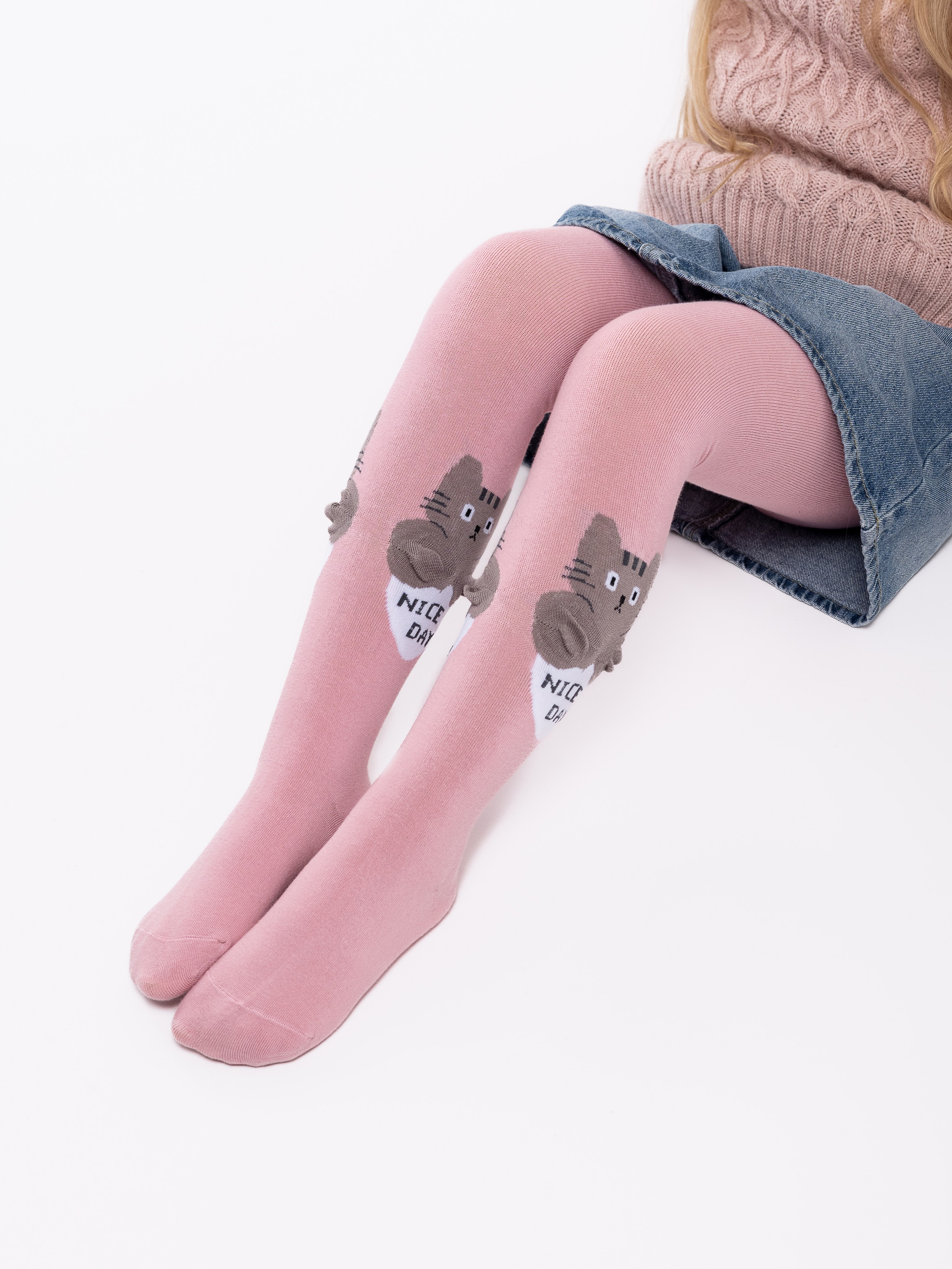 Колготки детские модели + предметка серия 2. Предметный фотограф, фото для маркетплейсов Пятигорск, КМВ