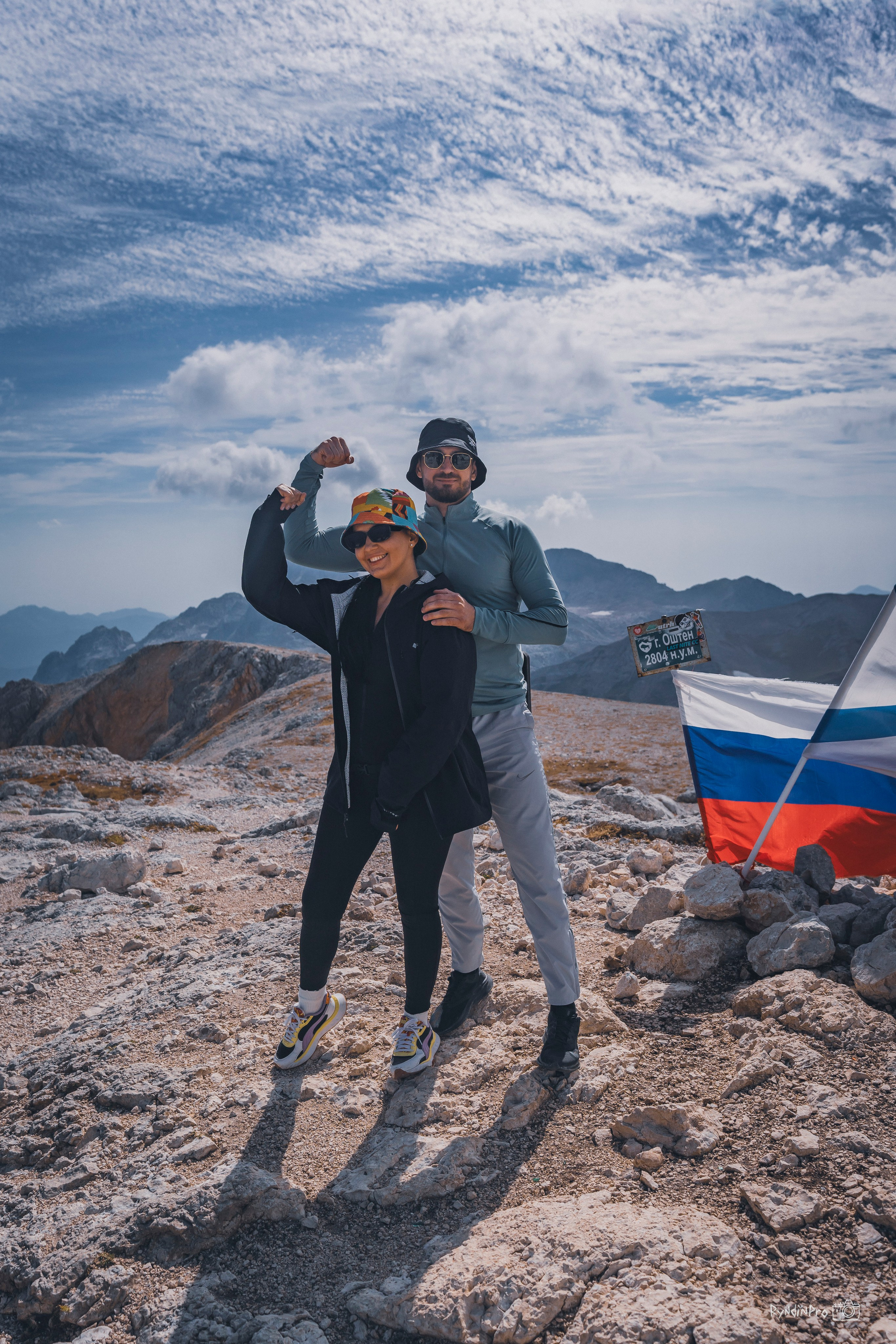 Поход на Оштен с командой Мадьяр 10.09.24. Репортажный фотограф в Краснодаре Рындин Дмитрий